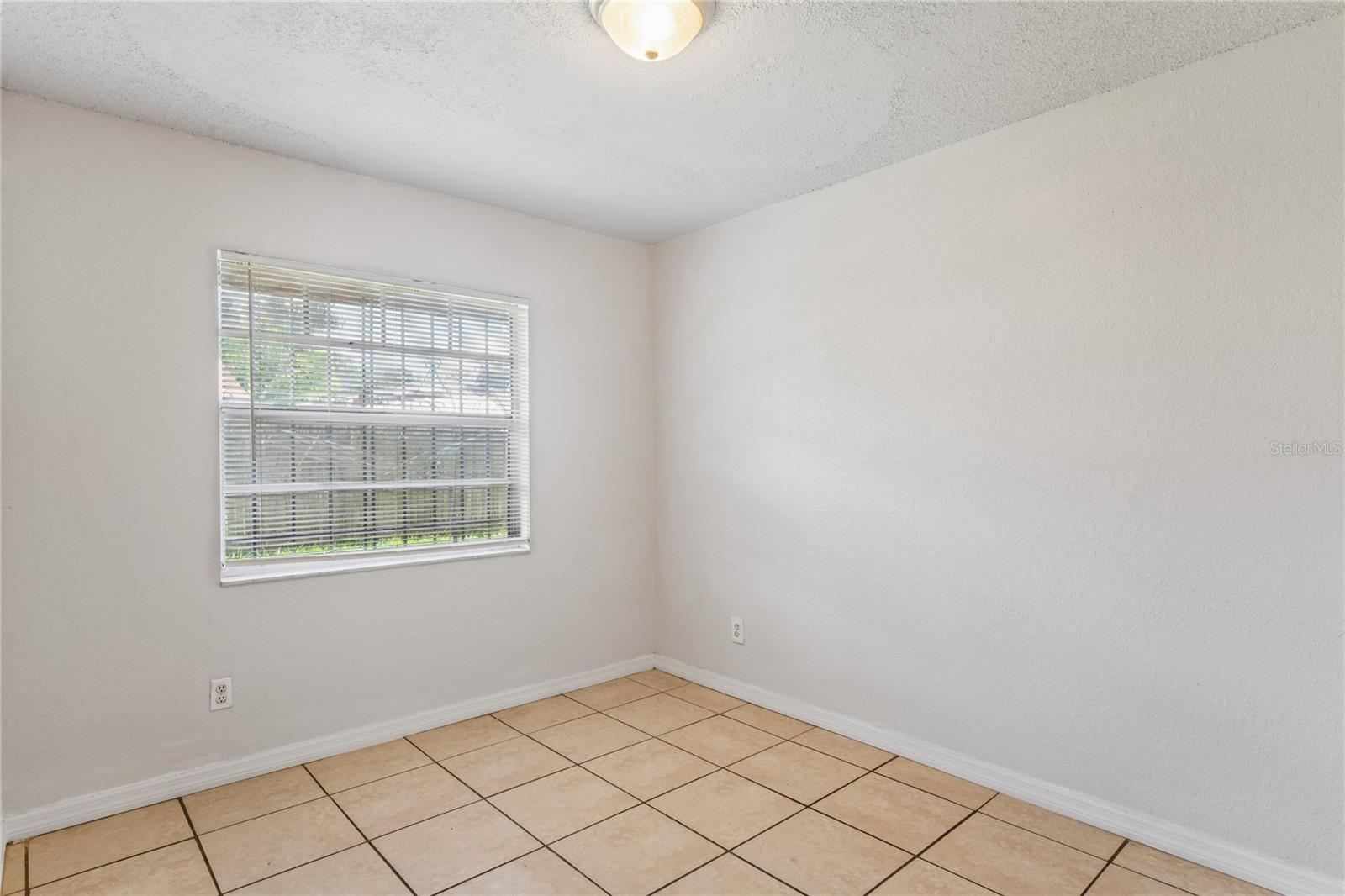 9608 10th, Tampa, FL 33612