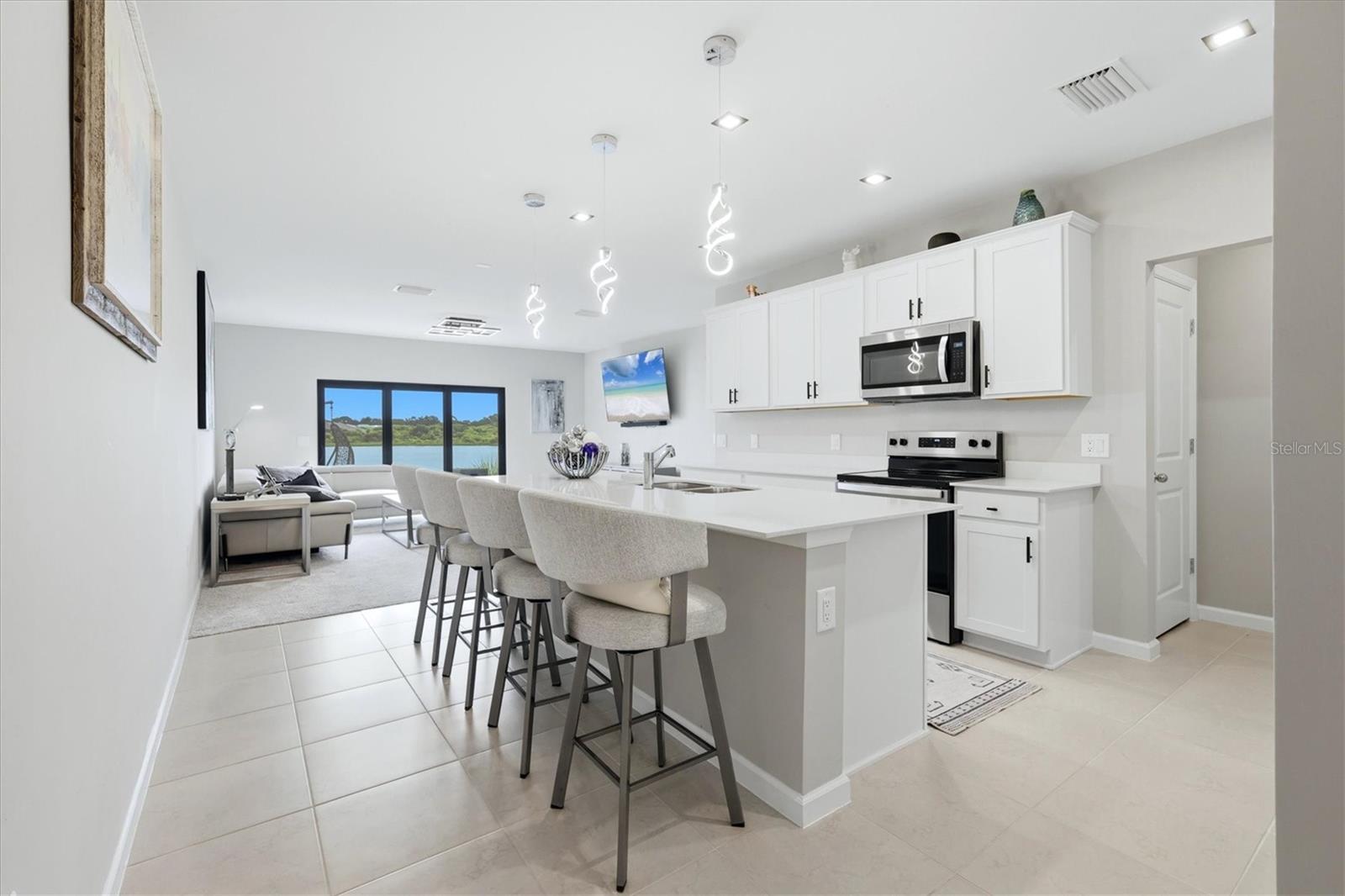 6340 Silverstar, Sarasota, FL 34240