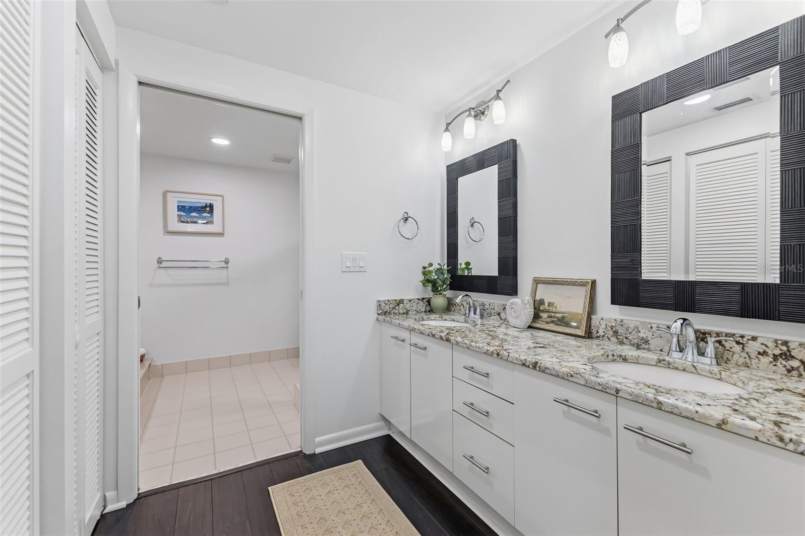 1540 Gulf Unit 1004, Clearwater Beach, FL 33767