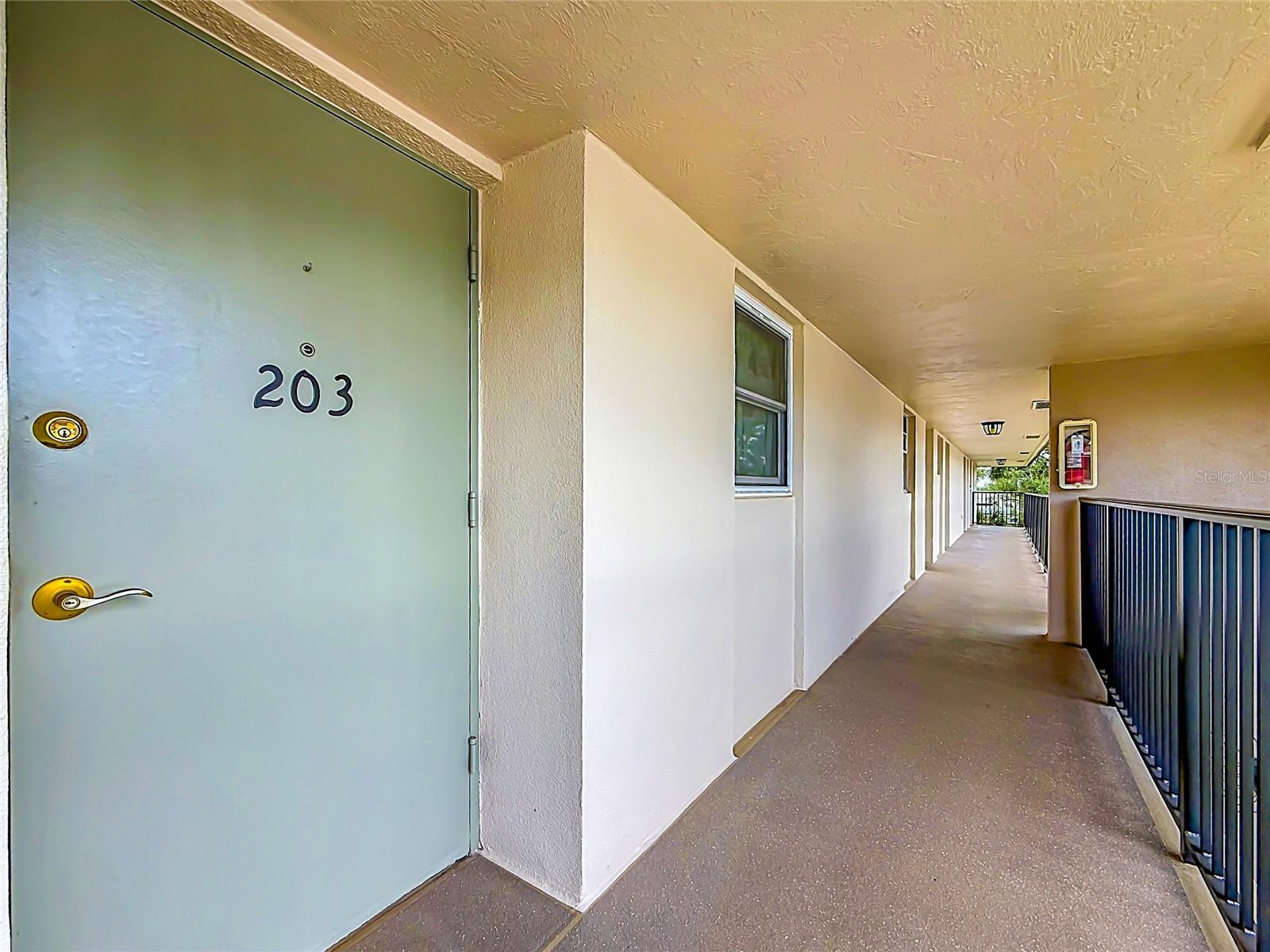 9945 47th Unit 203, St Petersburg, FL 33708