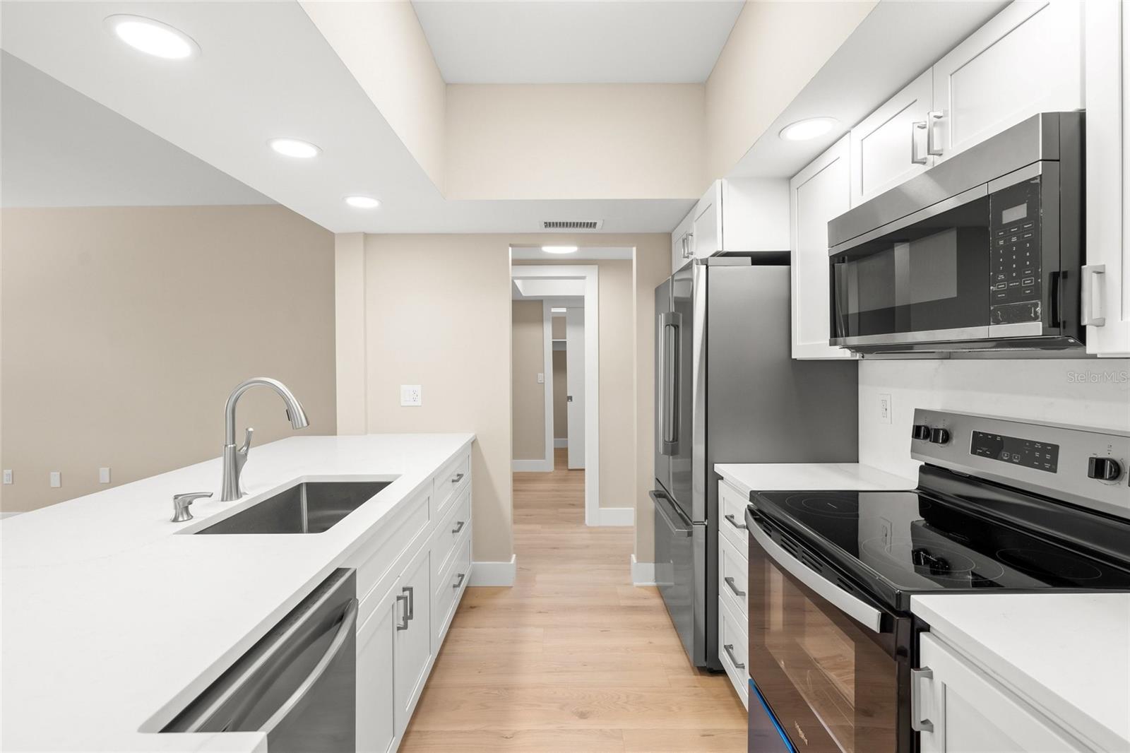 5823 Tidewood Unit 19, Sarasota, FL 34231