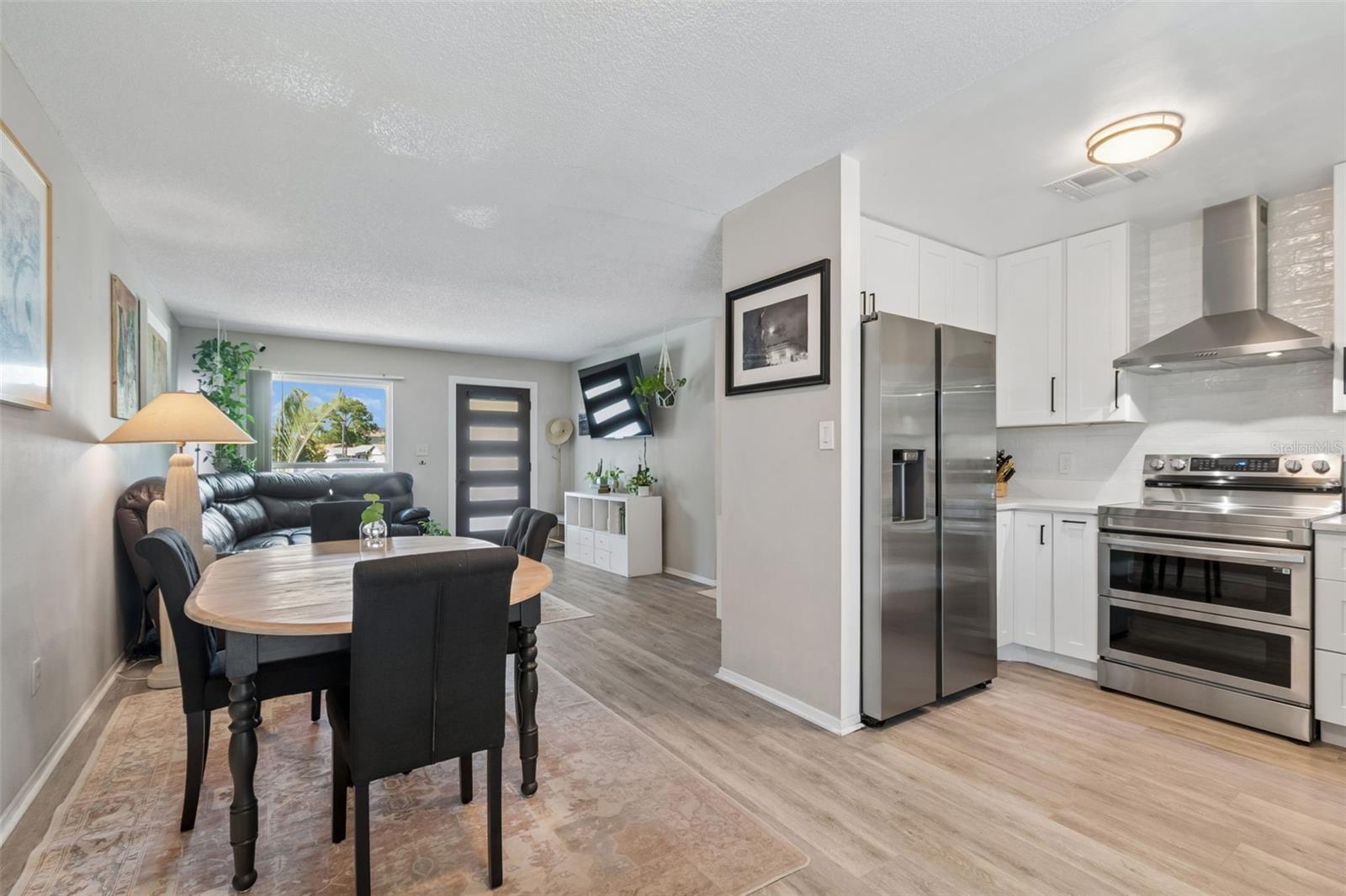 4185 Whiting, St Petersburg, FL 33705