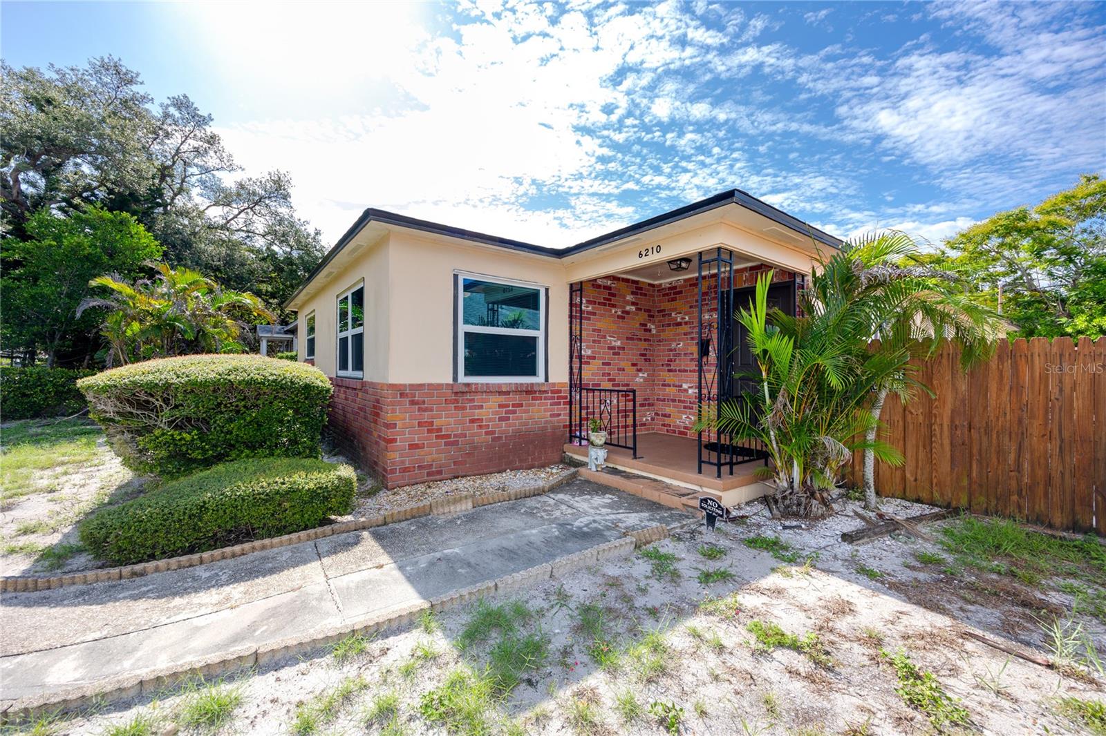 6210 4th, St Petersburg, FL 33707
