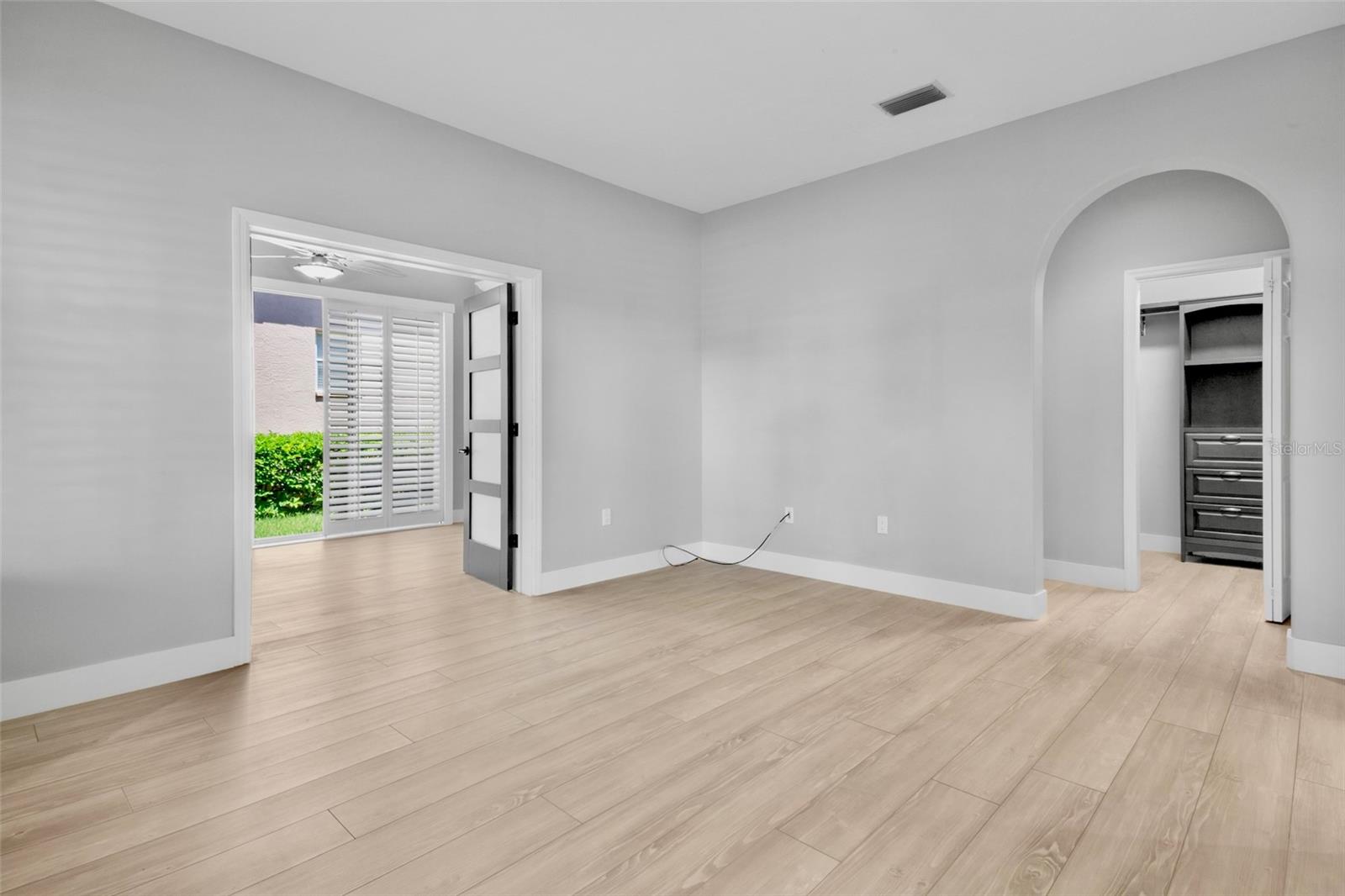 3761 Amapola, Sarasota, FL 34238