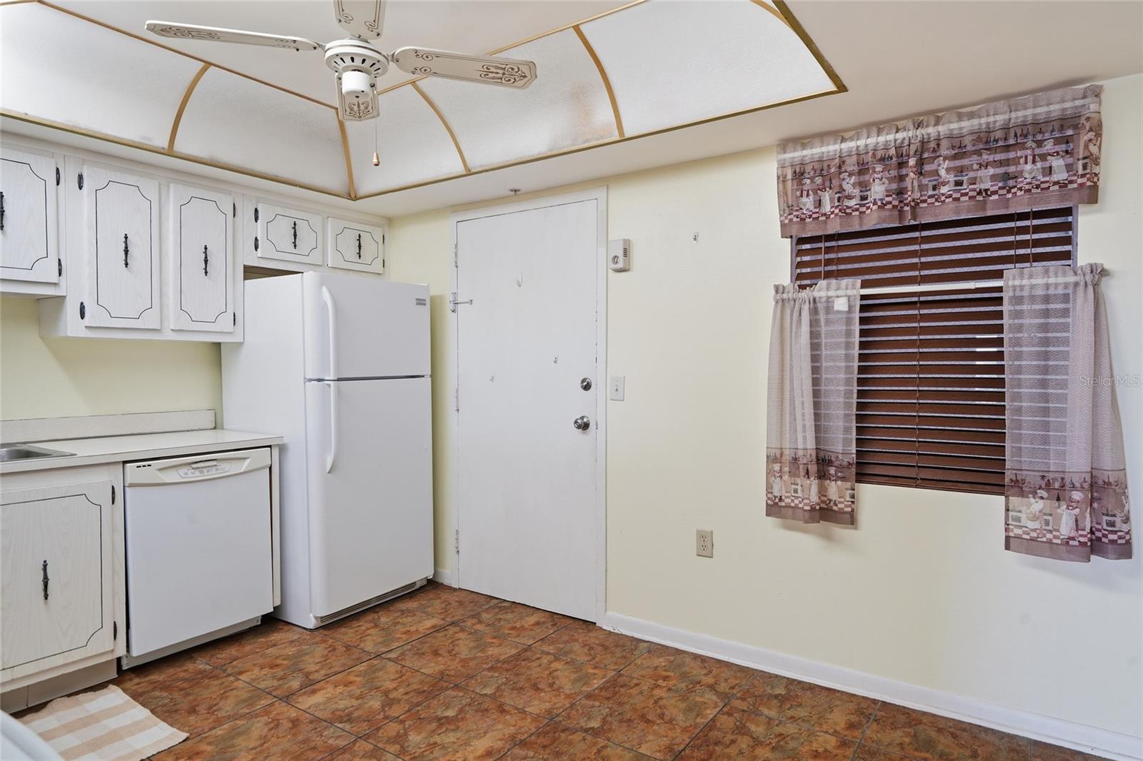 4900 38th Unit 404, St Petersburg, FL 33711