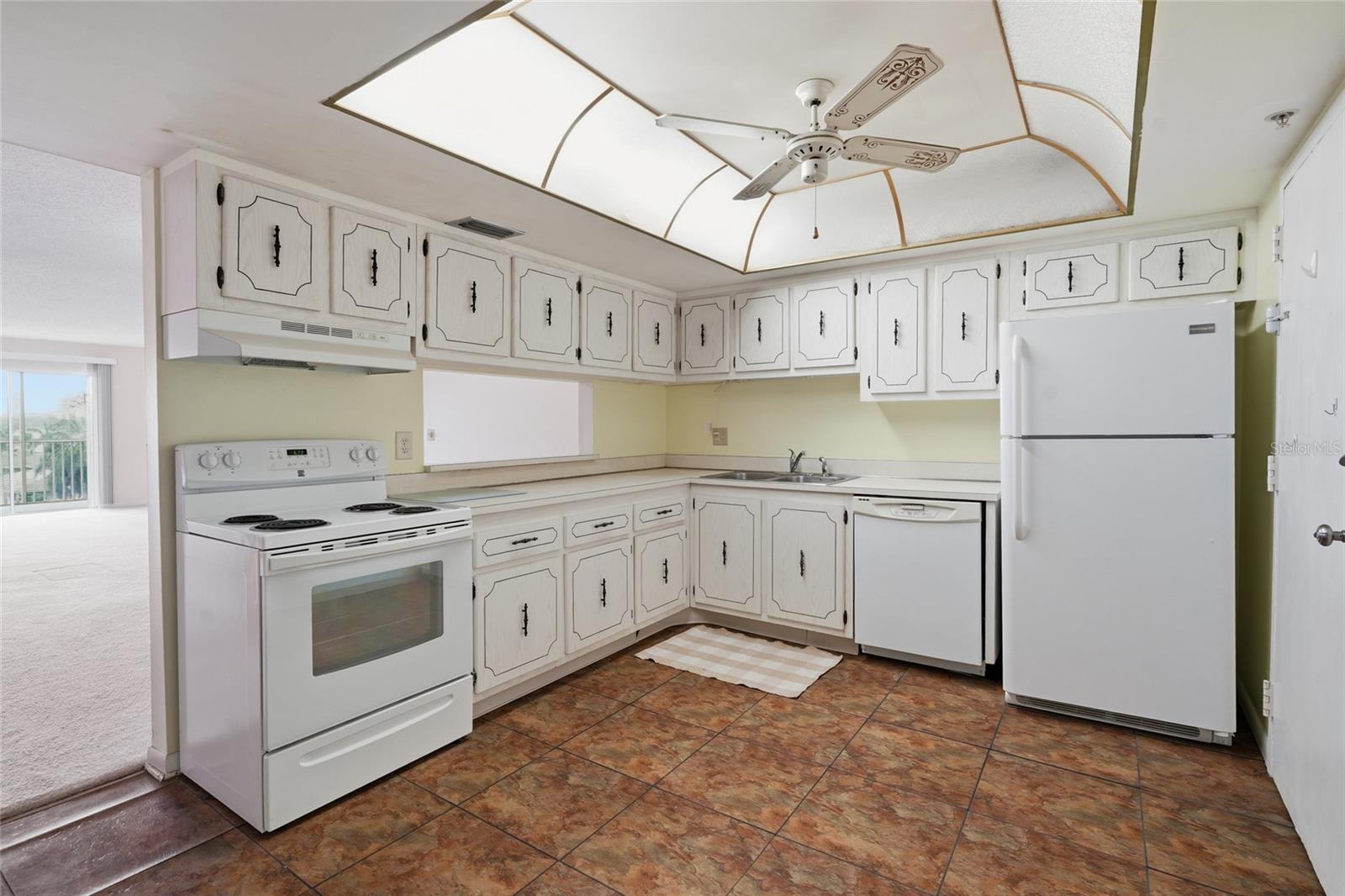 4900 38th Unit 404, St Petersburg, FL 33711