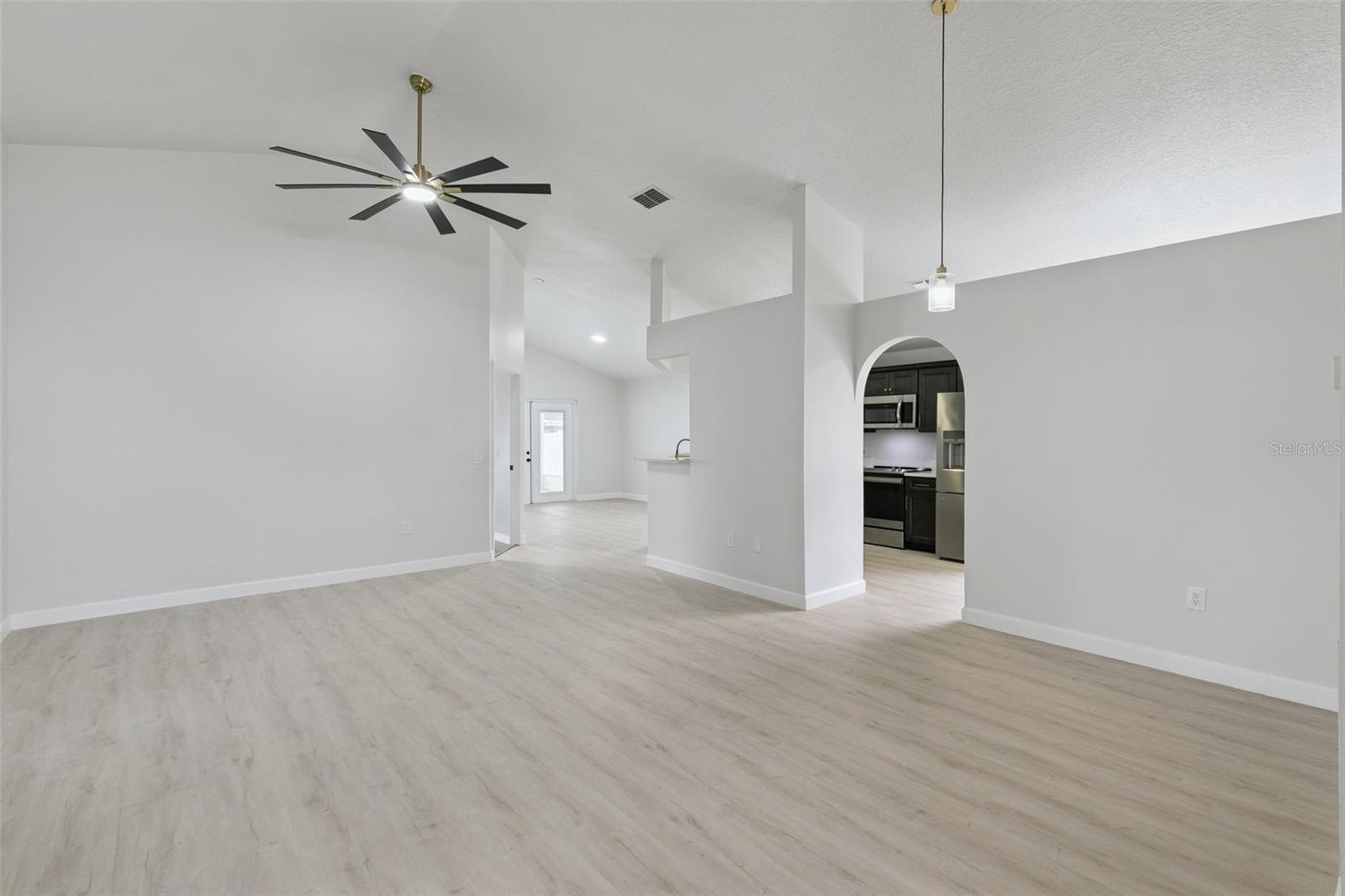 14426 Lake Price, Orlando, FL 32826