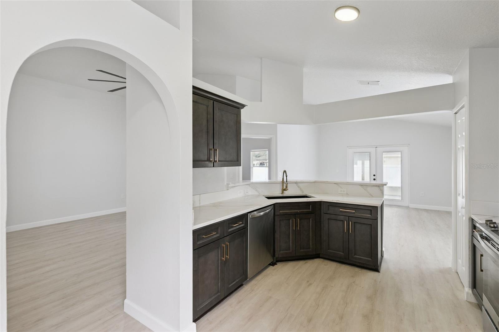 14426 Lake Price, Orlando, FL 32826