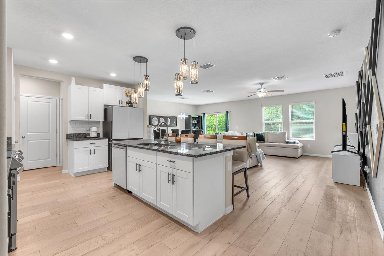 1911 Fan Aloe, Ruskin, FL 33570