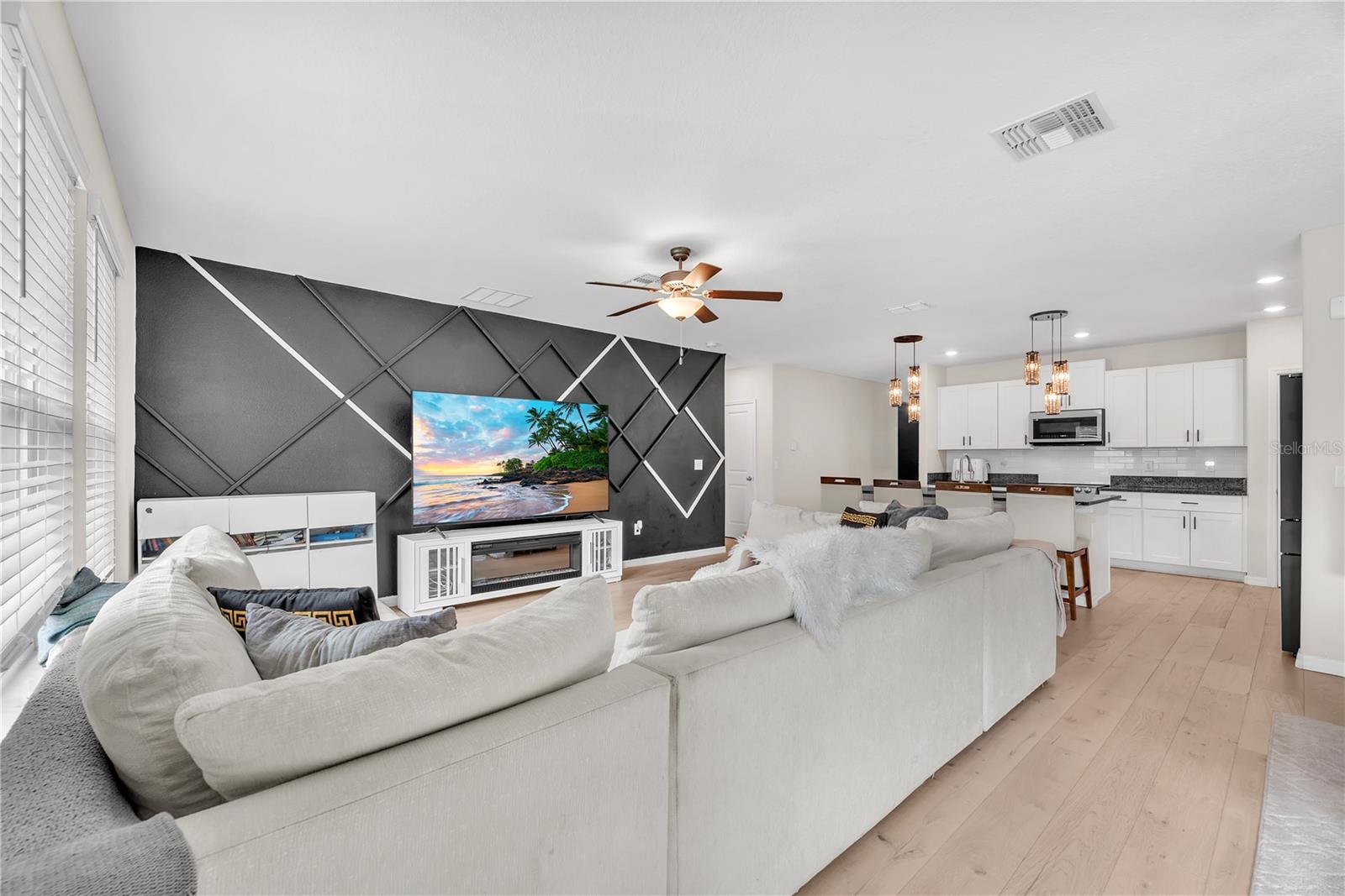 1911 Fan Aloe, Ruskin, FL 33570