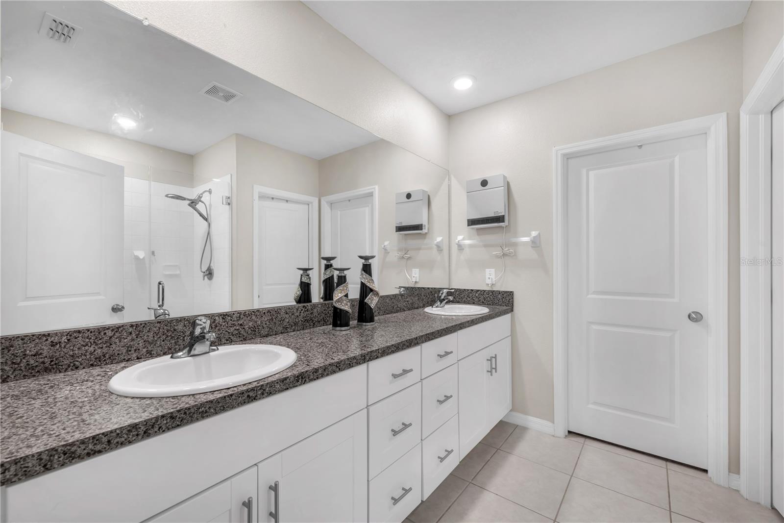 1911 Fan Aloe, Ruskin, FL 33570