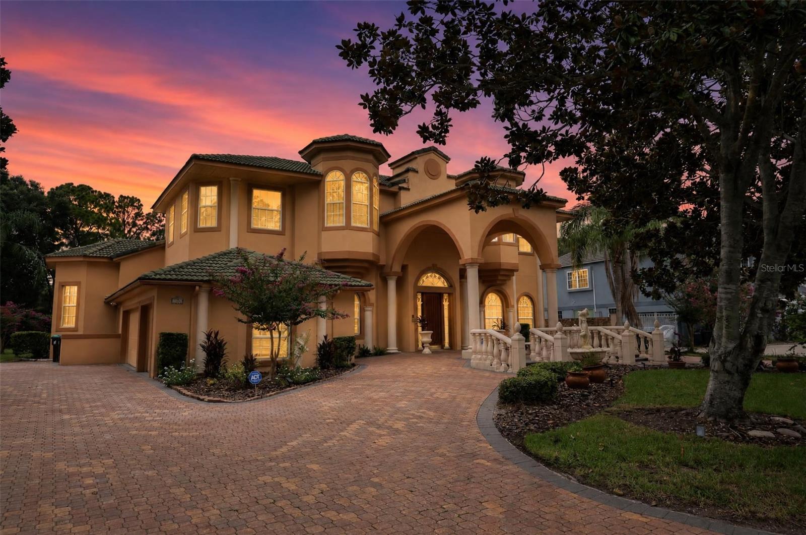 7957 Park, Orlando, FL 32819