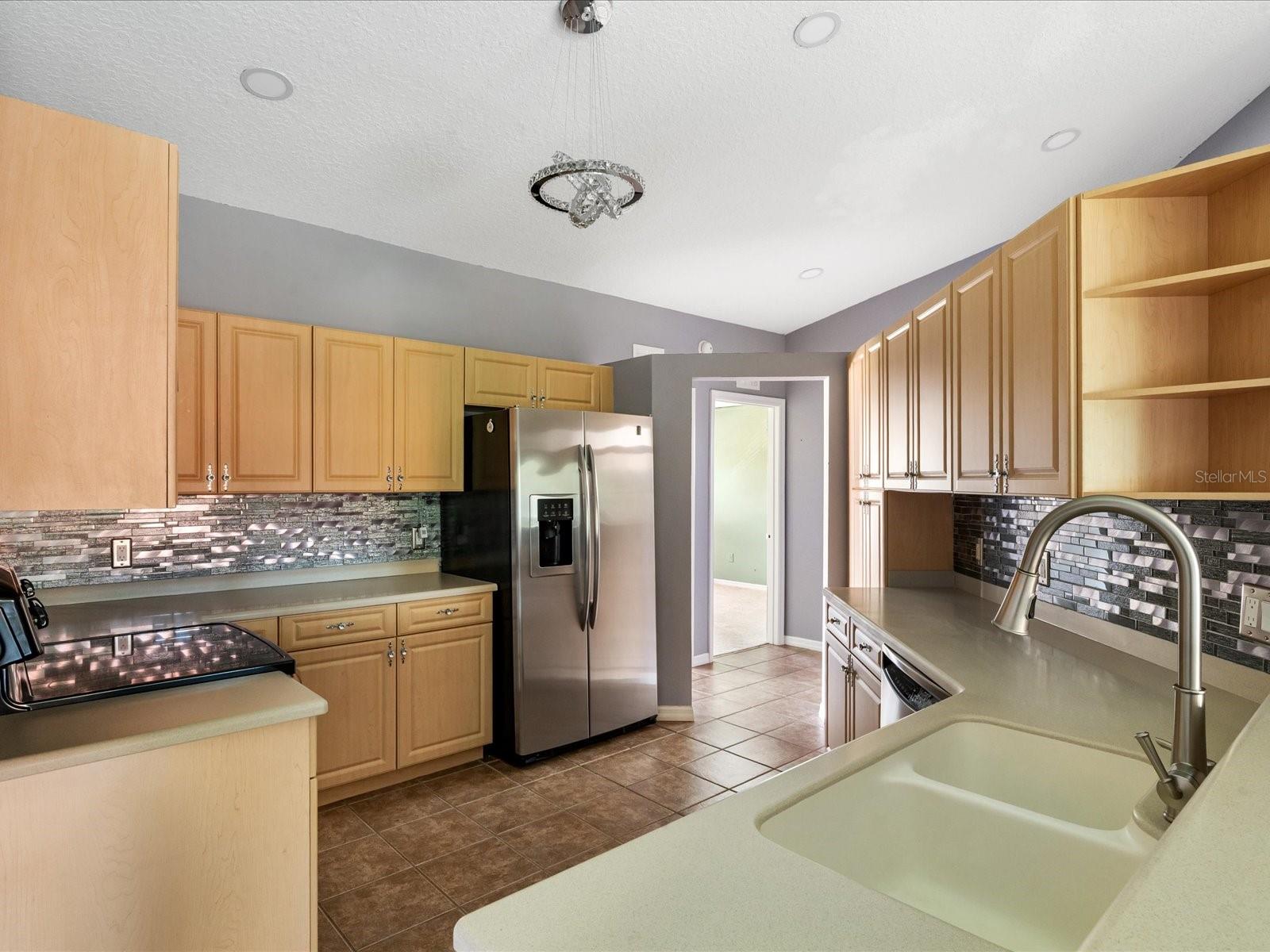5336 Edgewater Unit 11, Oxford, FL 34484