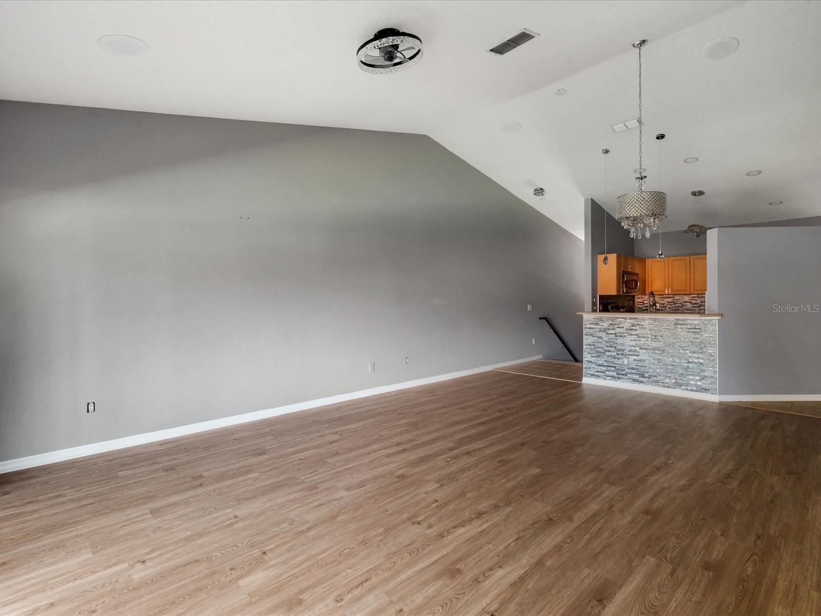 5336 Edgewater Unit 11, Oxford, FL 34484