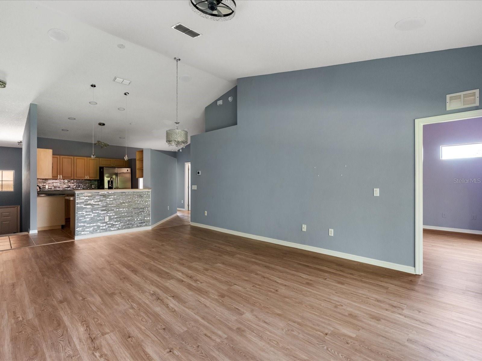 5336 Edgewater Unit 11, Oxford, FL 34484