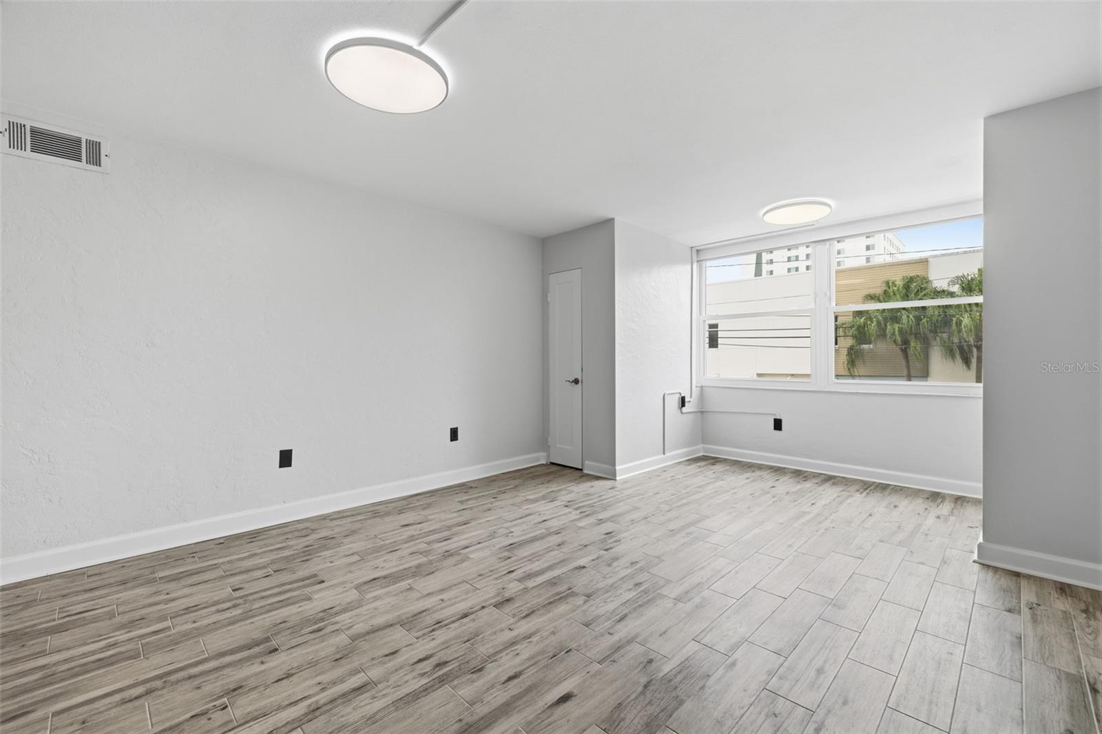 841 4th Unit 27, St Petersburg, FL 33701