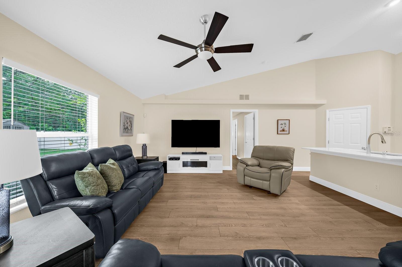 5022 20th Street, Bradenton, FL 34203