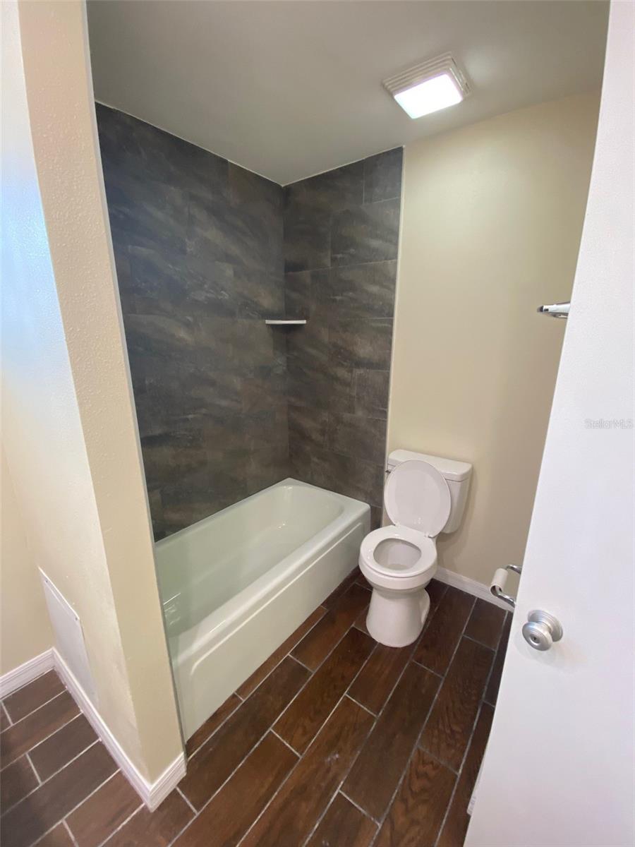 803 Haselton, Eustis, FL 32726