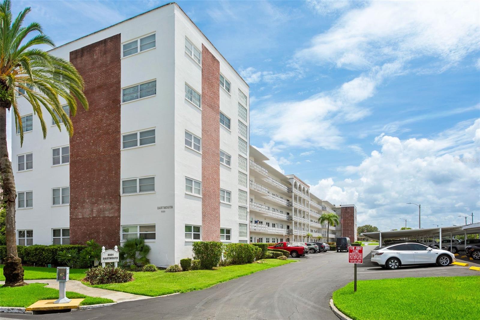 5501 80th Unit 402, St Petersburg, FL 33709