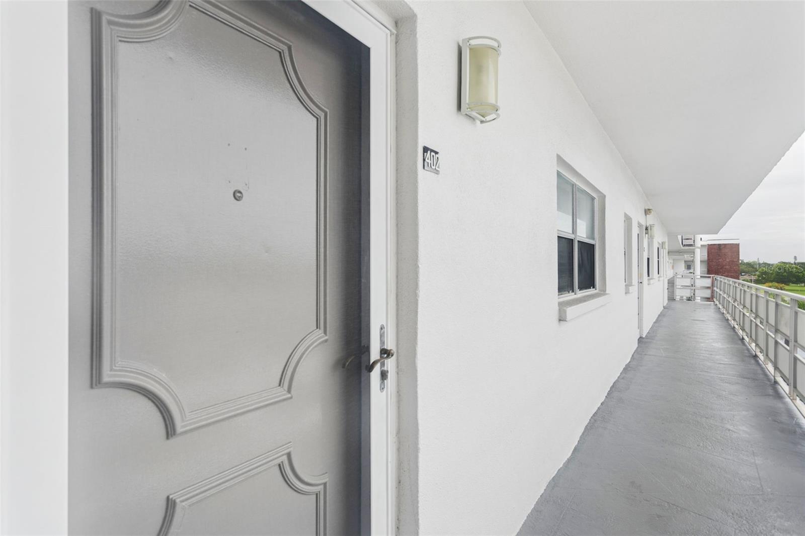 5501 80th Unit 402, St Petersburg, FL 33709