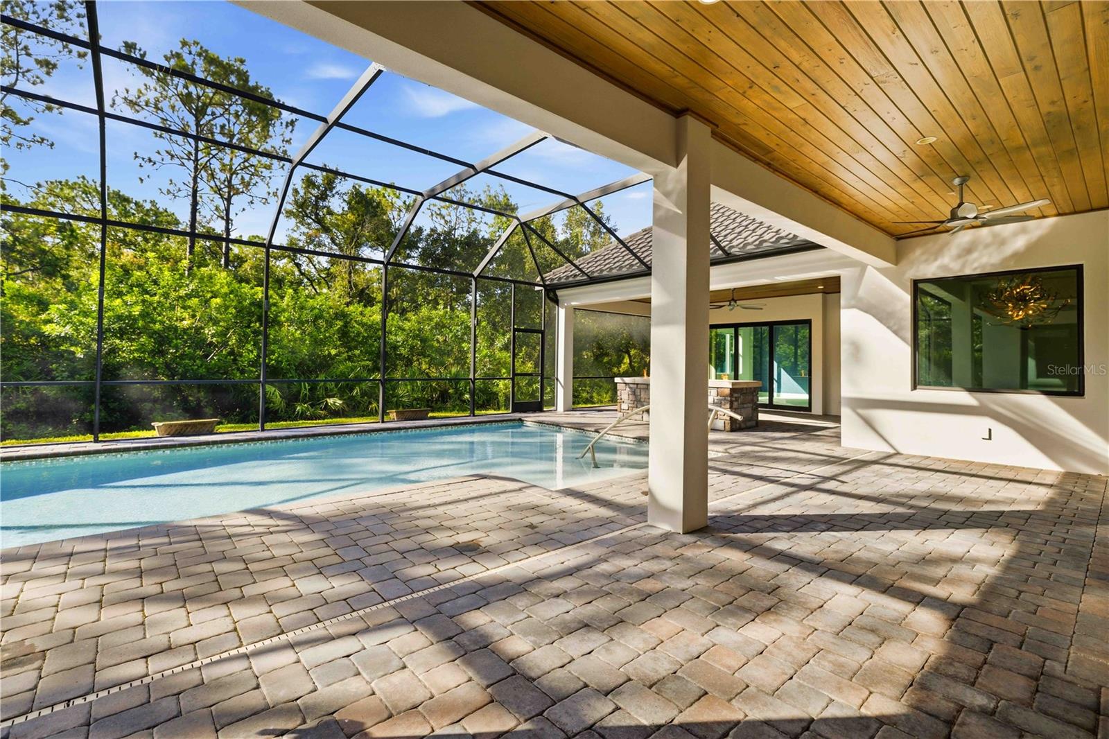 21724 Deer Pointe, Bradenton, FL 34202