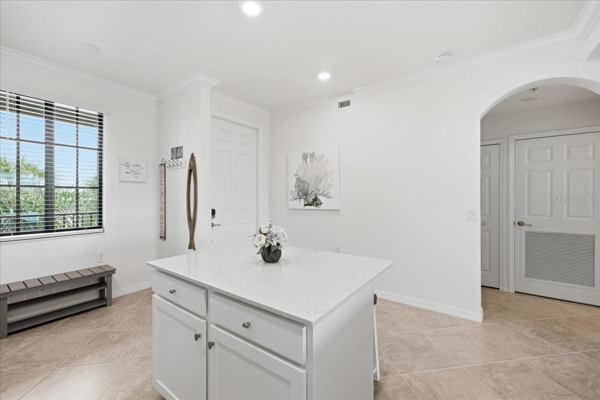 17520 Gawthrop Unit 305, Lakewood Ranch, FL 34211