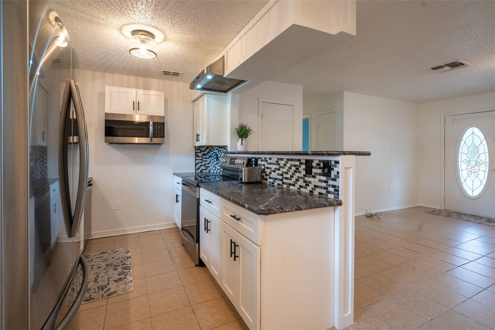 1049 Birch, Tavares, FL 32778