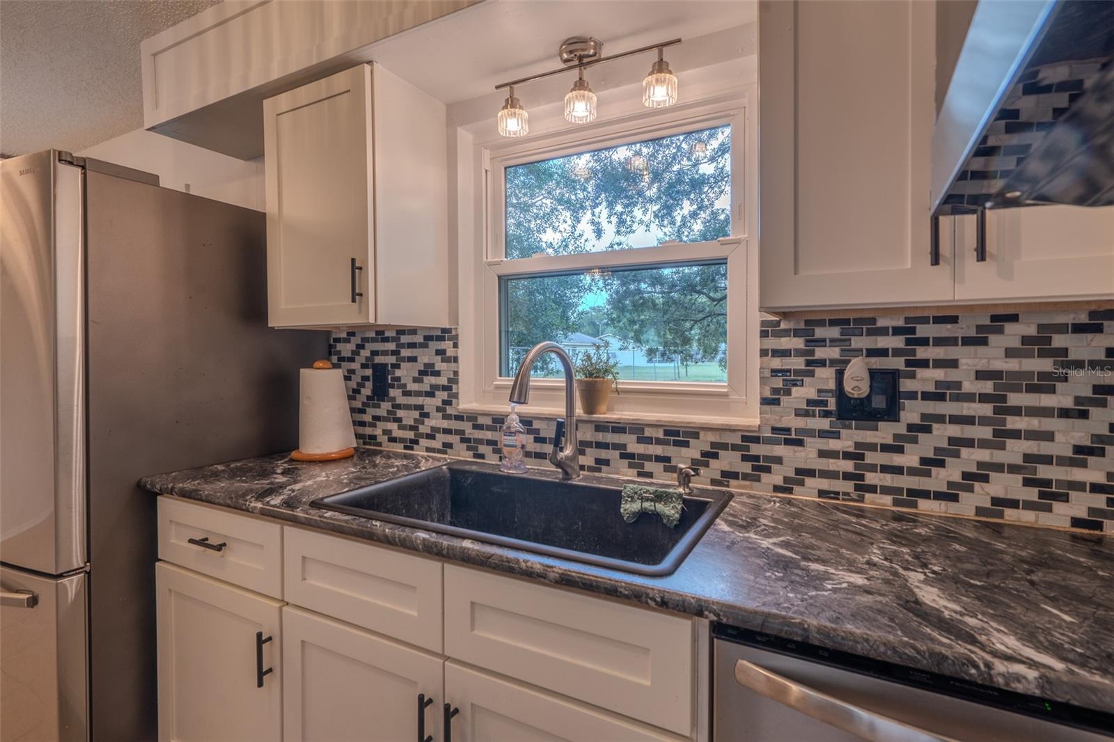 1049 Birch, Tavares, FL 32778