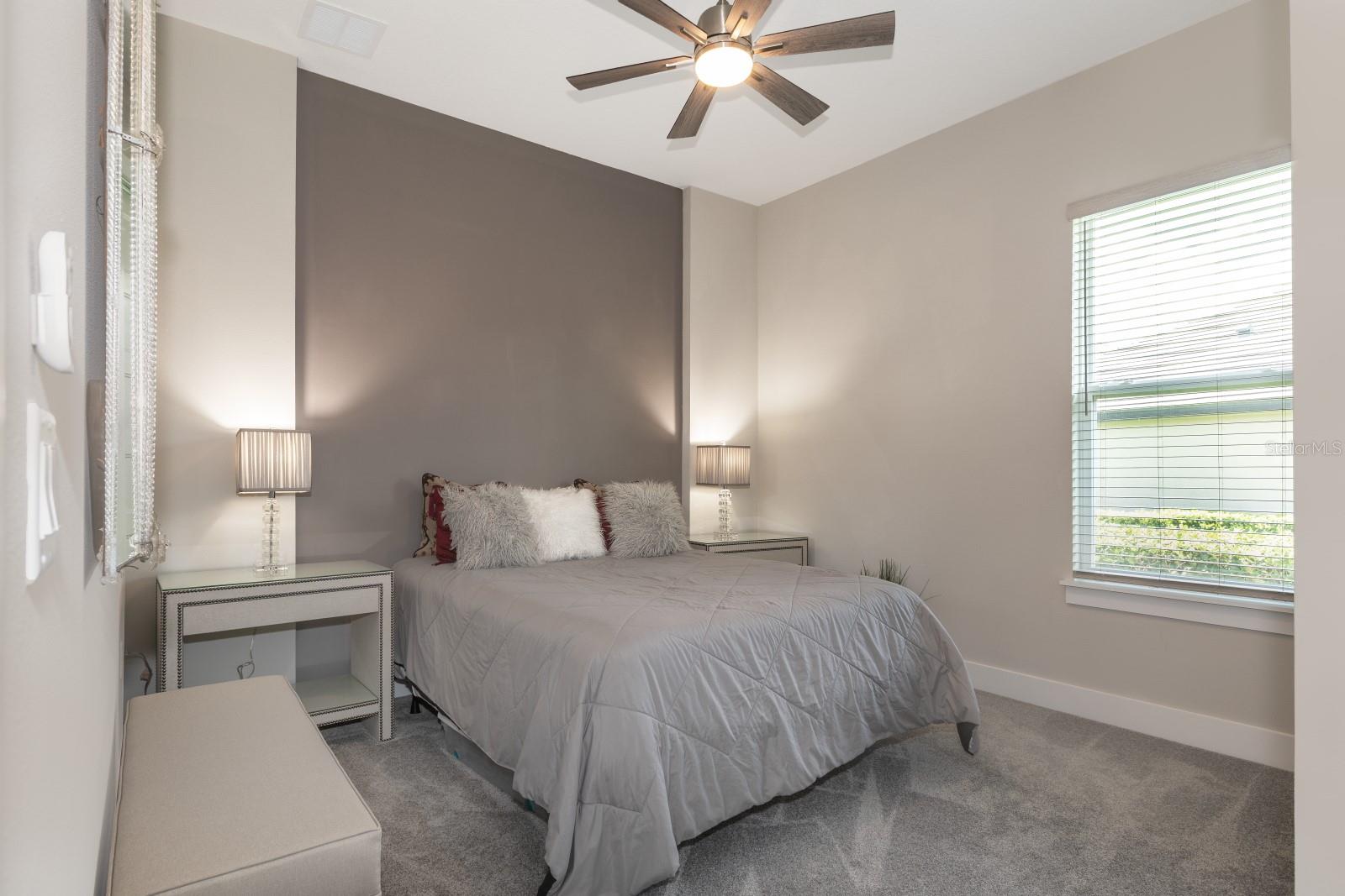25962 High Hampton, Sorrento, FL 32776
