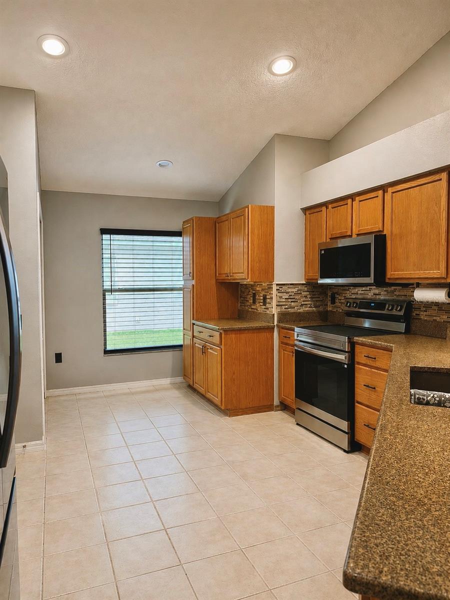 4828 Wessex, Land O Lakes, FL 34639