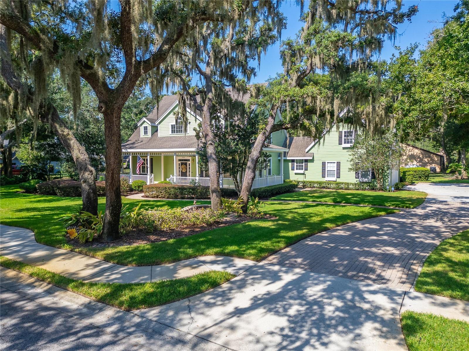 2928 Chelsea Woods, Valrico, FL 33596