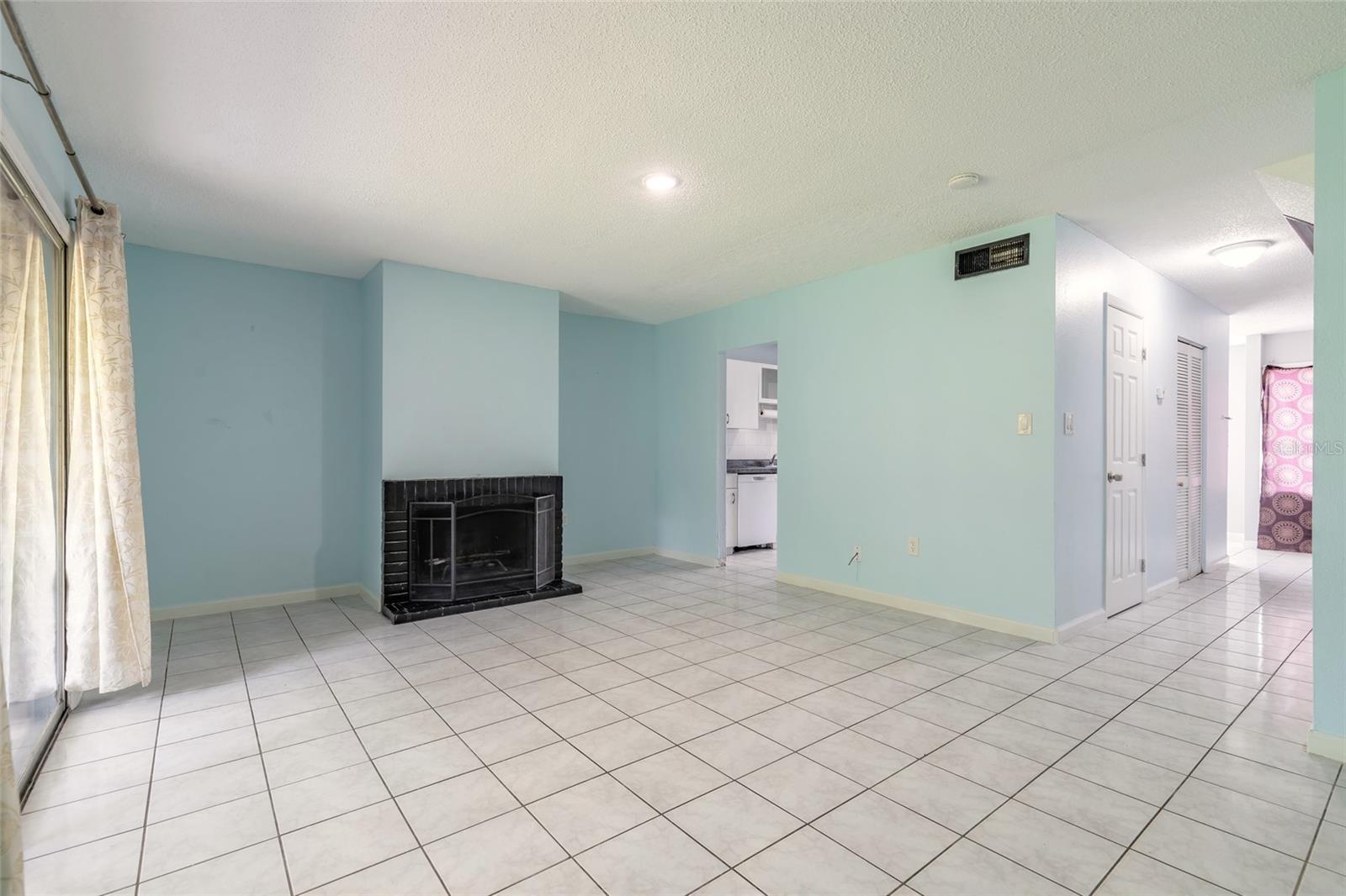 5060 Downing Unit 6, Orlando, FL 32839