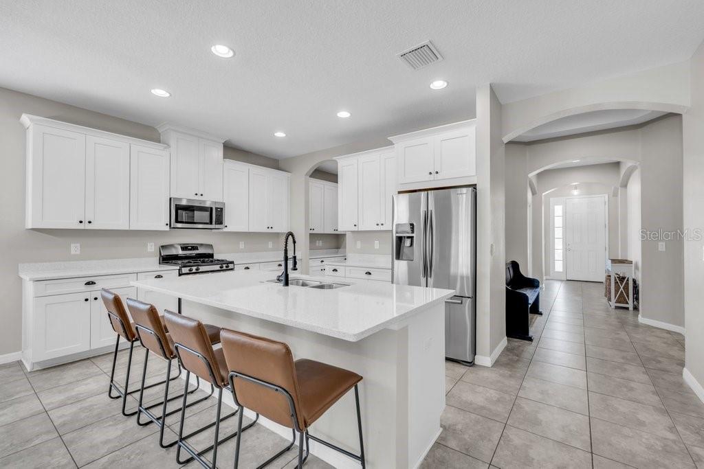 17651 Bright Wheat, Lithia, FL 33547
