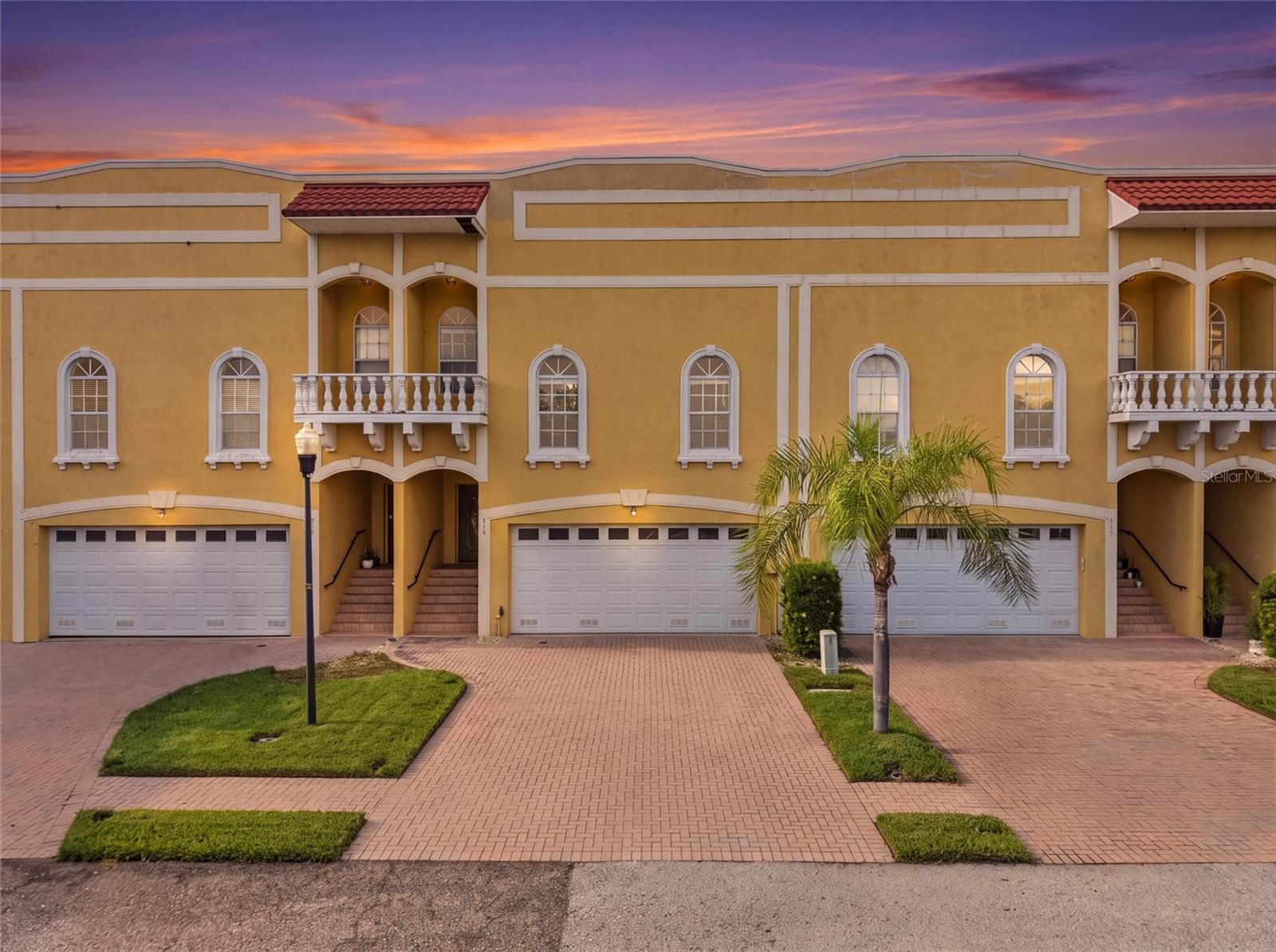 515 Villa Treviso, Apollo Beach, FL 33572