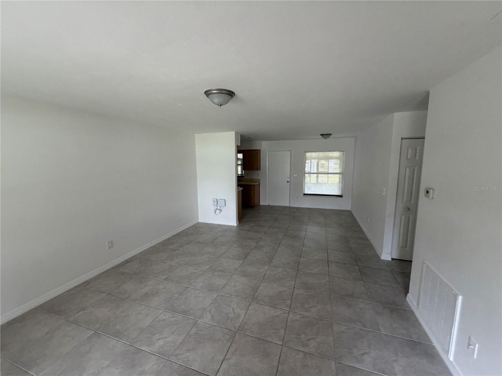11 Pine Circle, Ocala, FL 34472