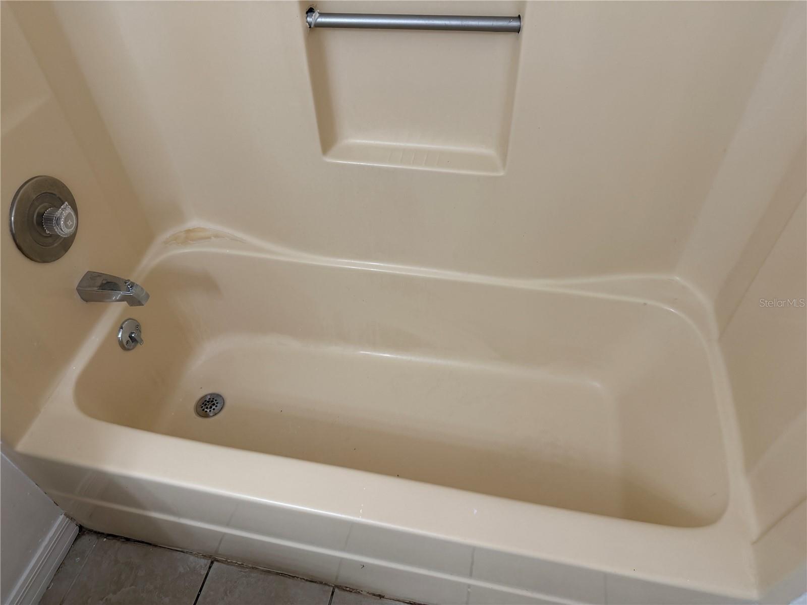 11 Pine Circle, Ocala, FL 34472