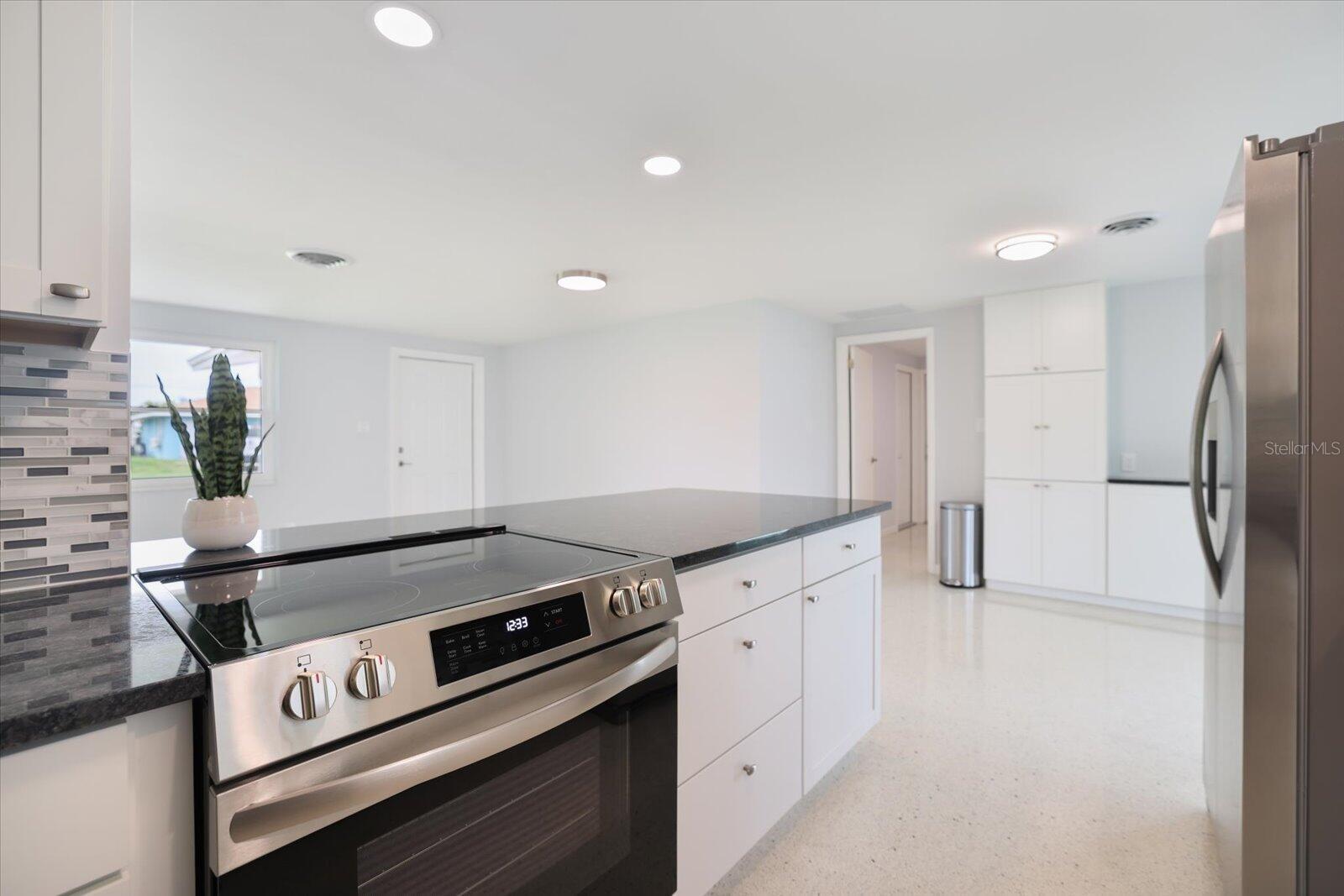 3485 Roslyn, Venice, FL 34293