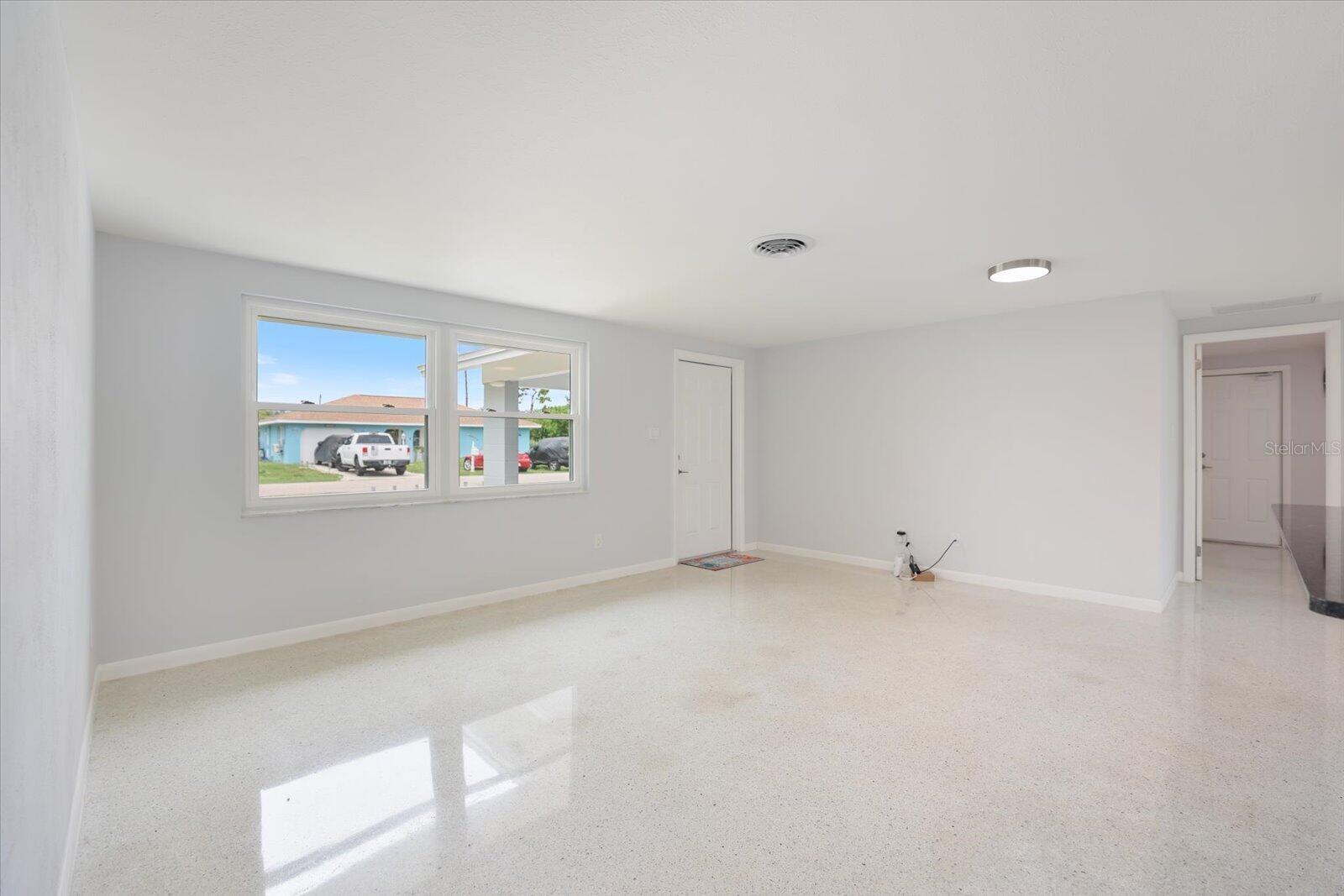 3485 Roslyn, Venice, FL 34293