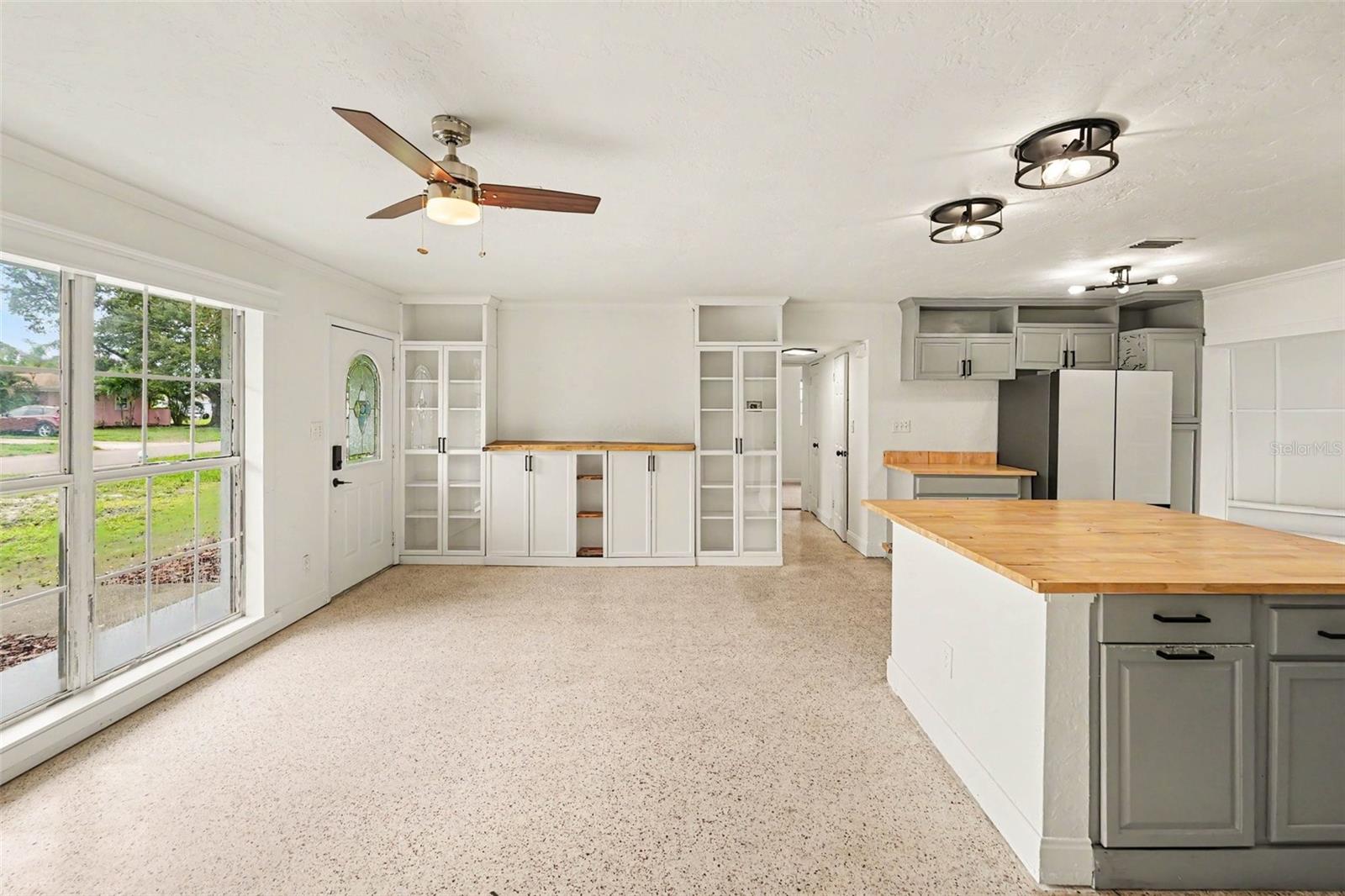 766 41st, St Petersburg, FL 33703