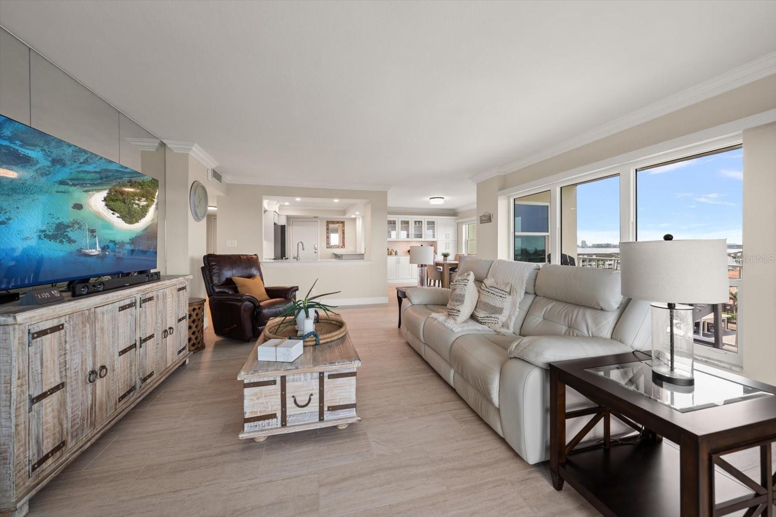 1621 Gulf Unit 607, Clearwater Beach, FL 33767