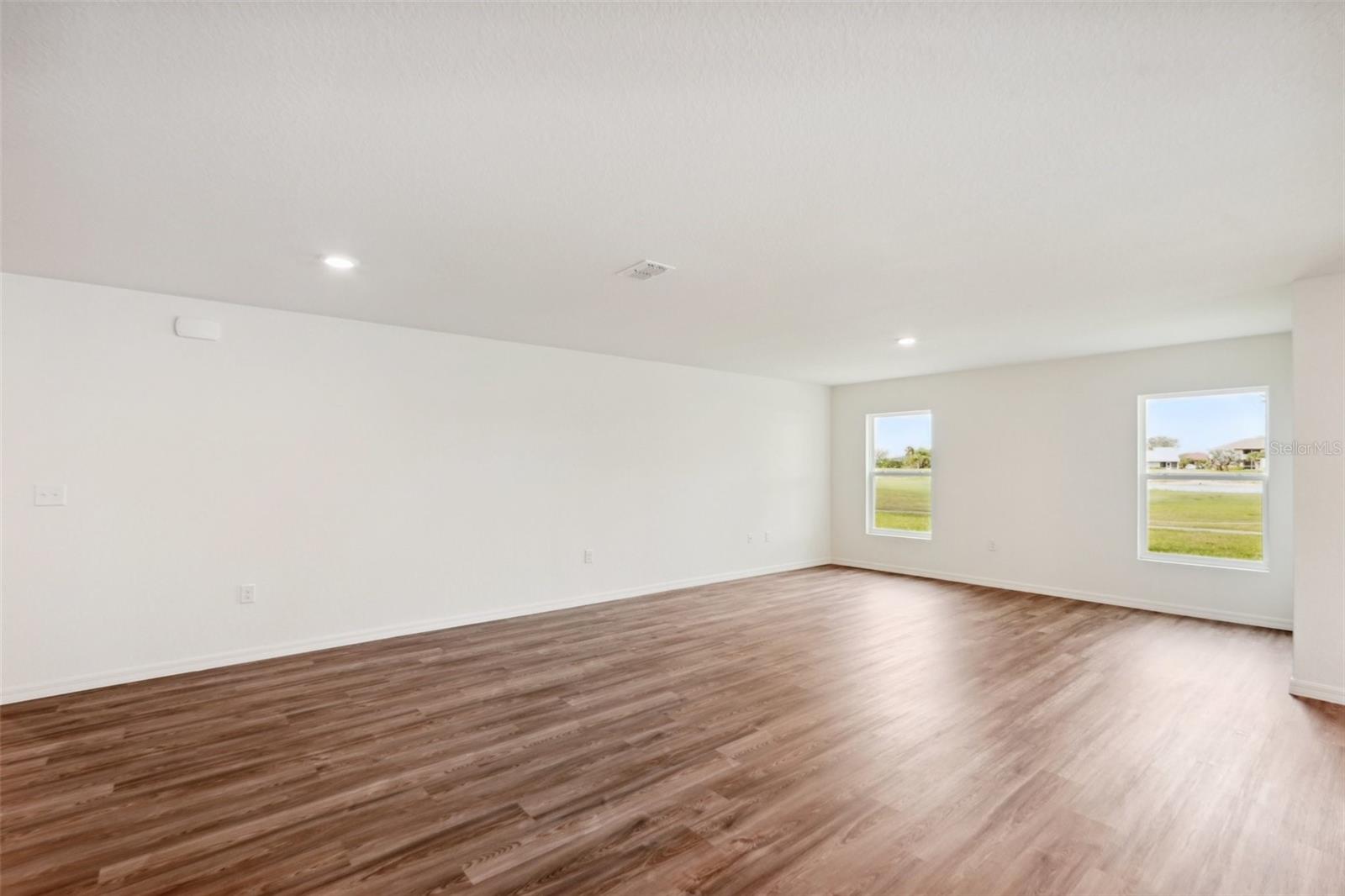 12038 Pembrooke, Weeki Wachee, FL 34614