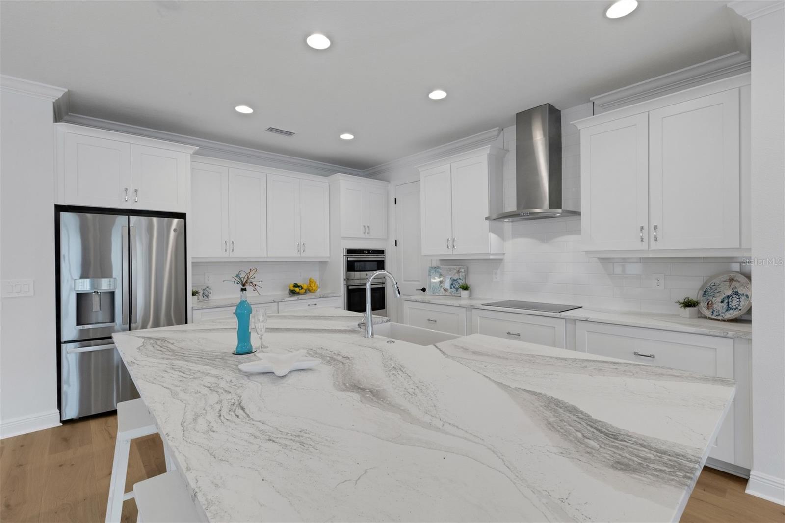 1669 Lugano, Nokomis, FL 34275