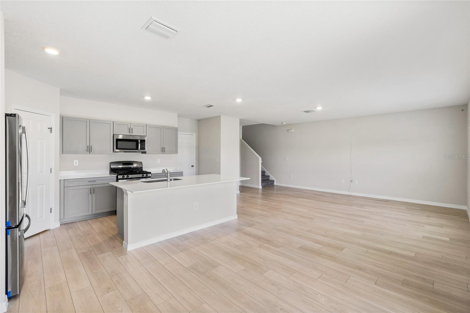14886 Summer Branch, Lithia, FL 33547