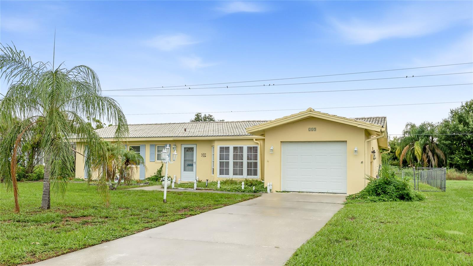 113 Annapolis, Rotonda West, FL 33947
