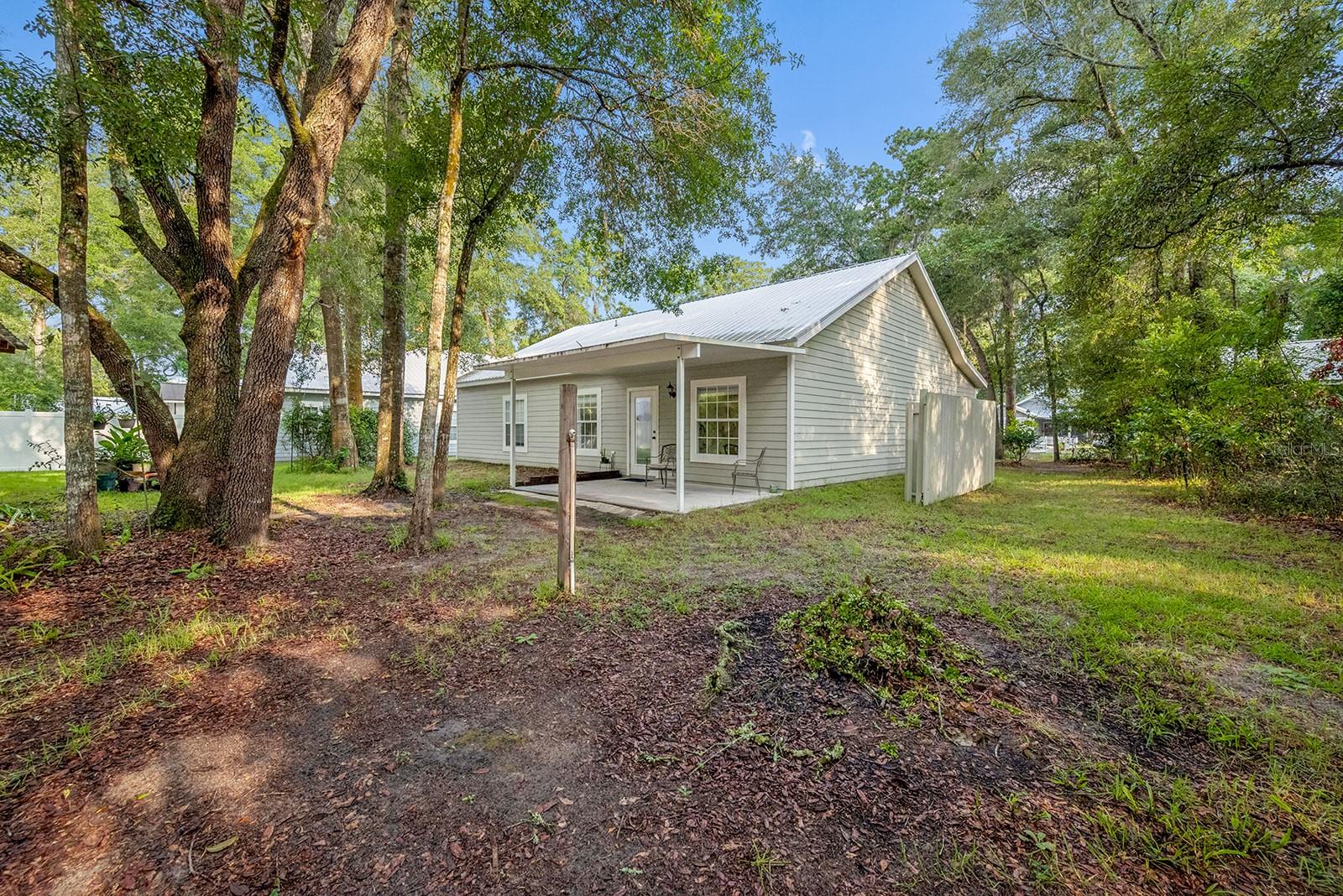 7250 Cardinal, Fanning Springs, FL 32693
