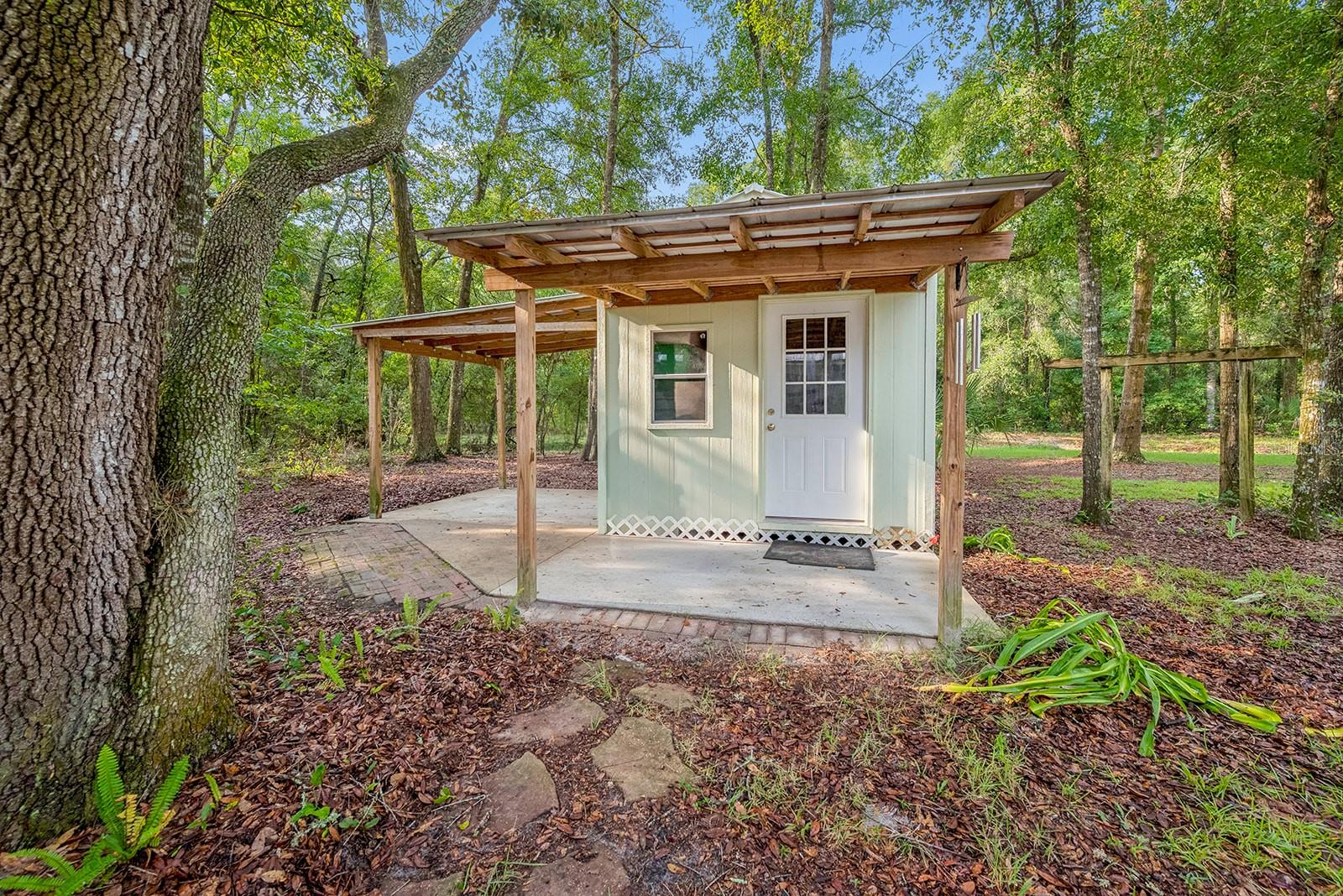 7250 Cardinal, Fanning Springs, FL 32693