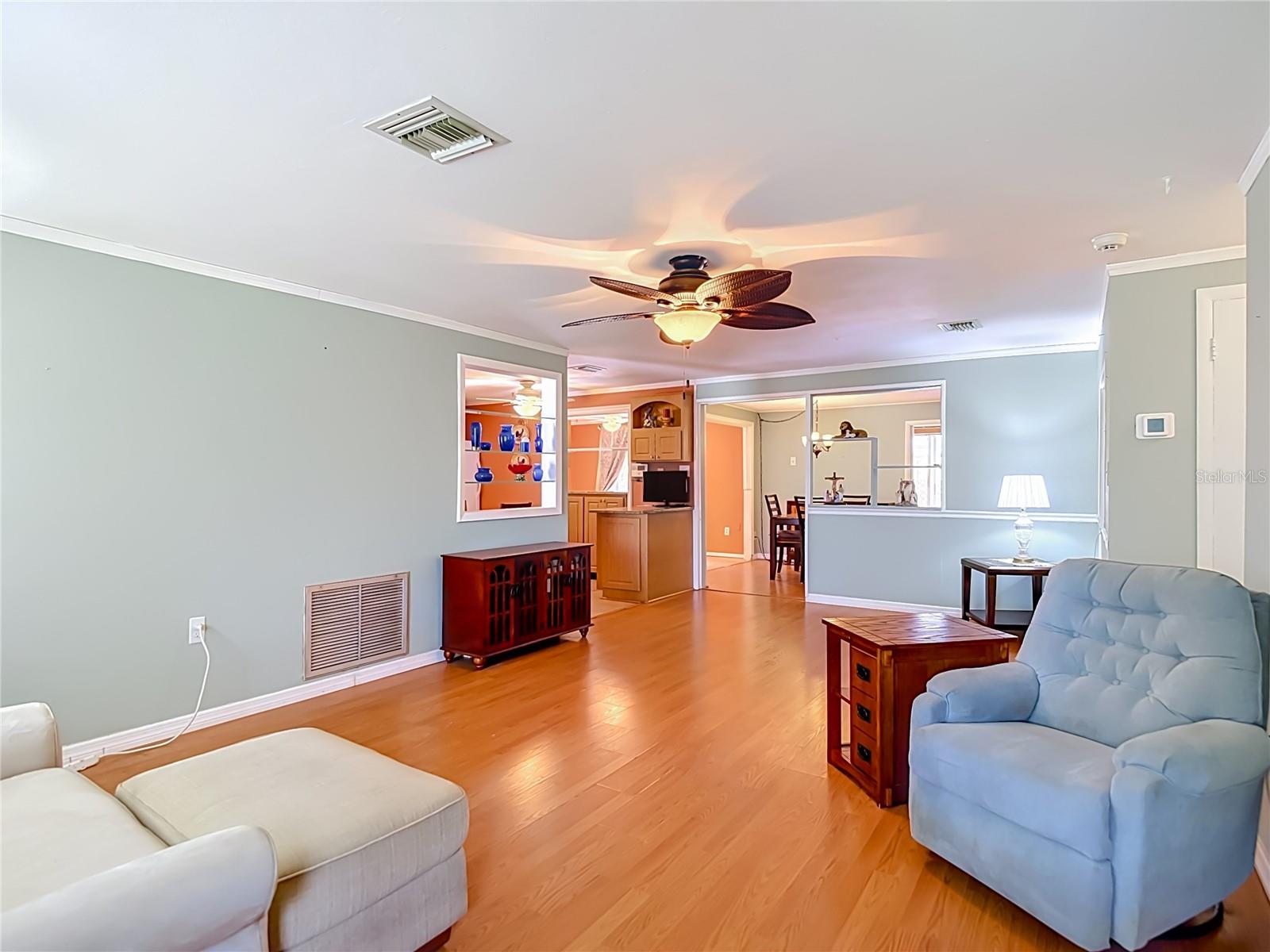 3641 Wellington Dr, Holiday, FL 34691