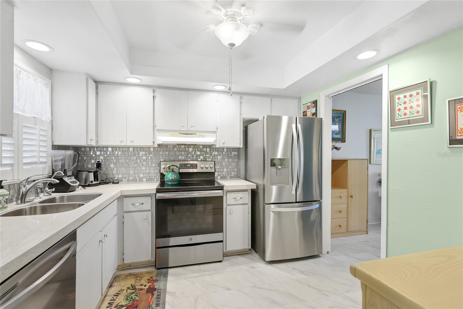 2327 Waterbluff Unit V315, Sarasota, FL 34231