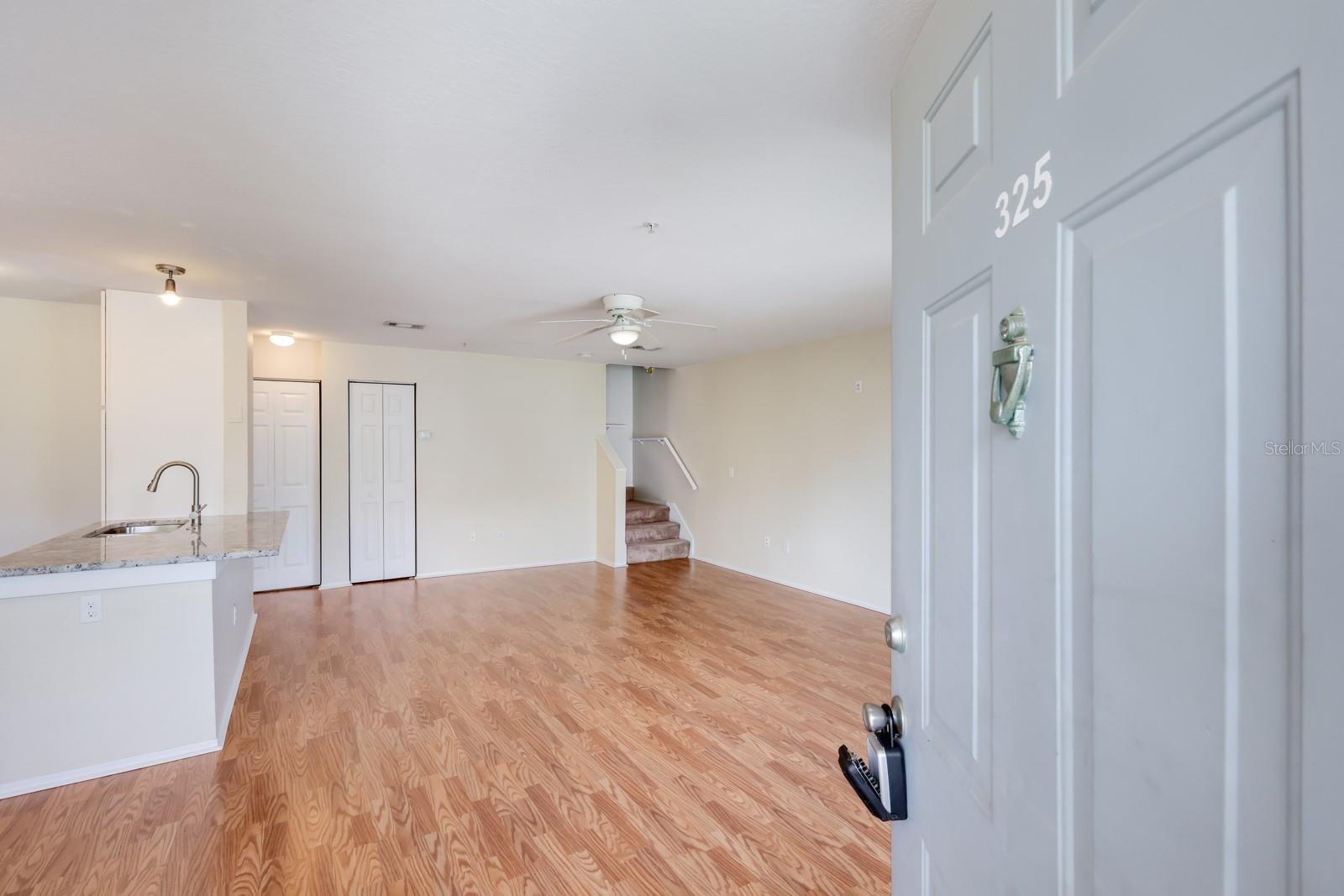 850 Tamiami Unit 325, Sarasota, FL 34236