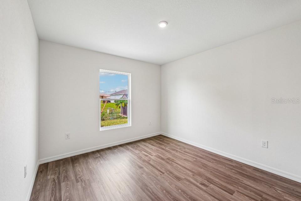 1907 Nuremberg, Punta Gorda, FL 33983